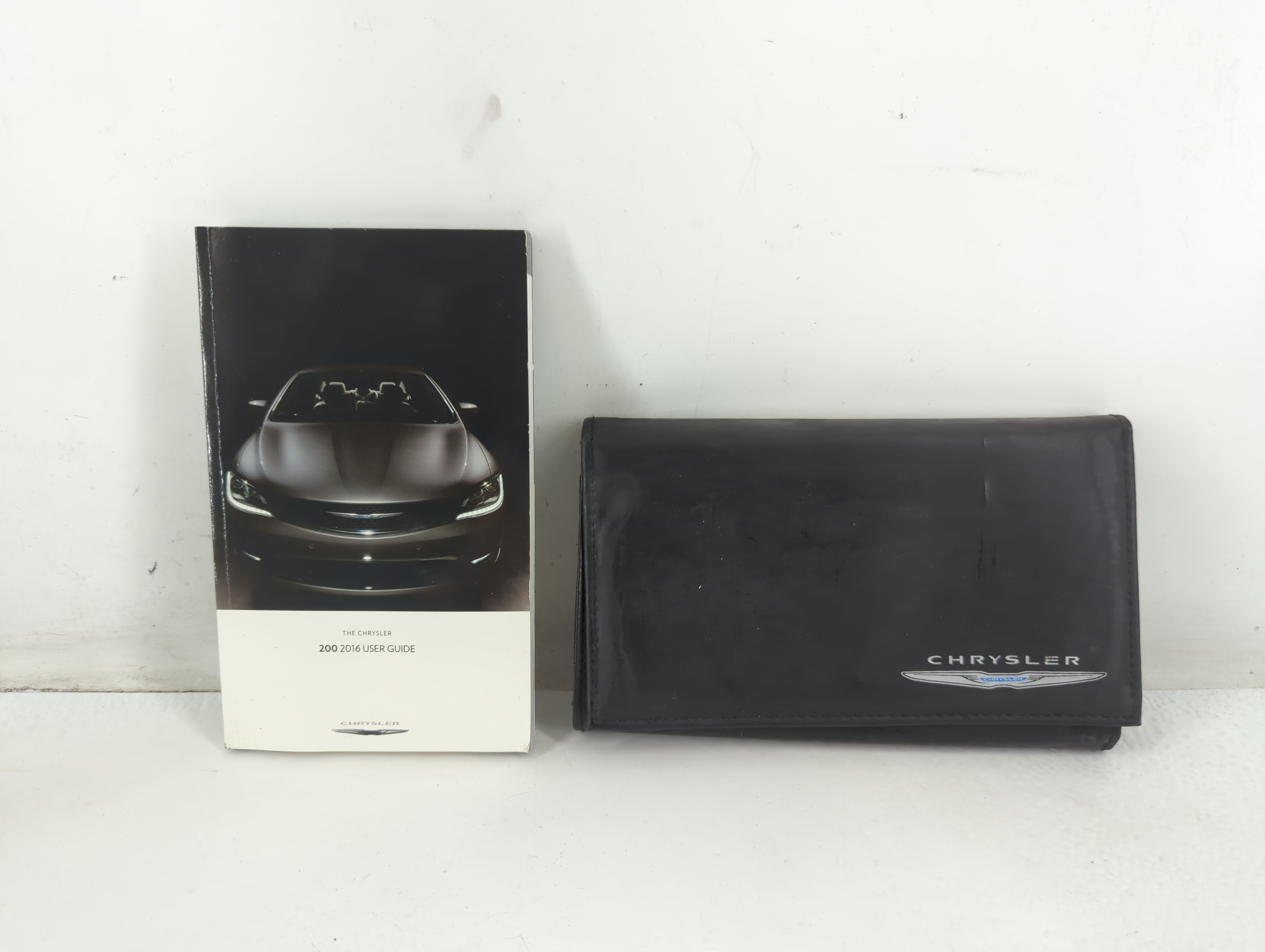 2016 Chrysler 200 Owners Manual Book Guide 708417 - Oemusedautoparts1.com