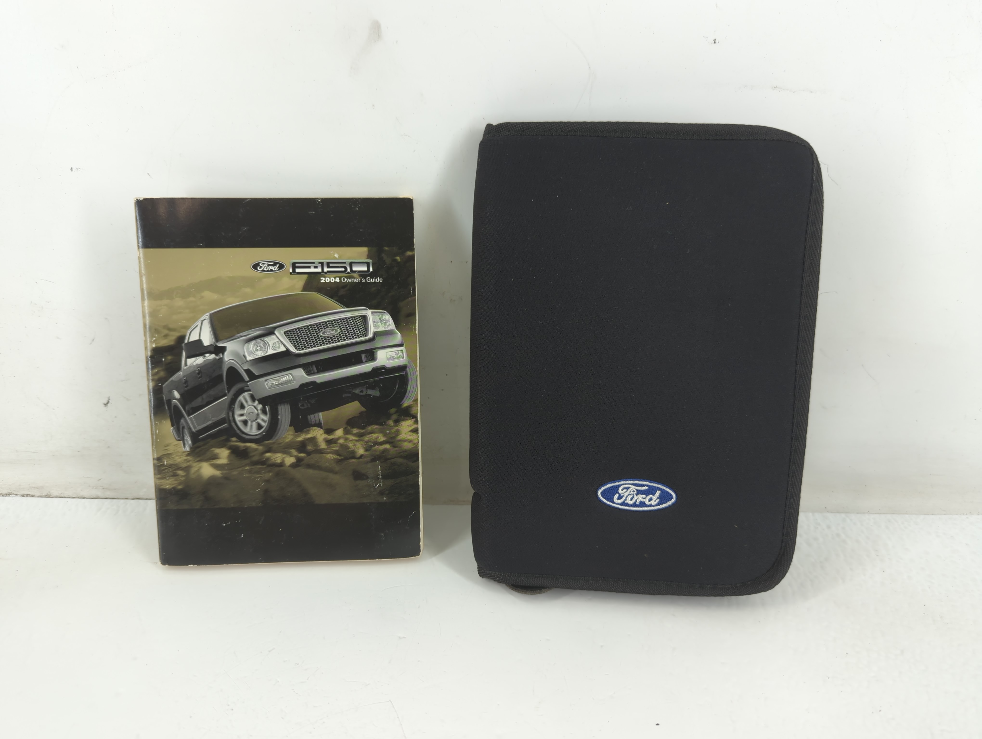 Picture of 2004 Ford F-150 Owners Manual Book Guide 708463