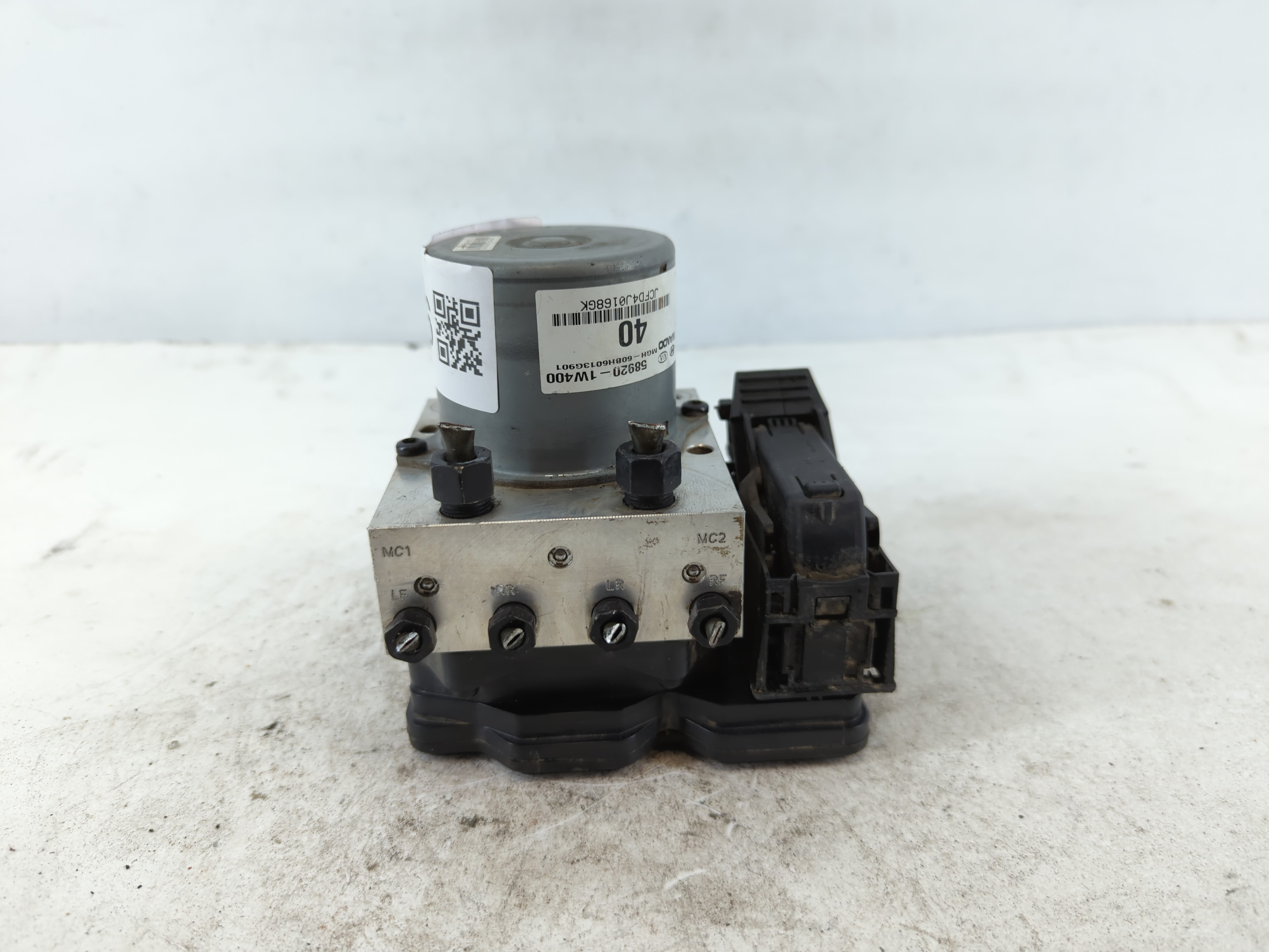 Picture of 2012-2015 Kia Rio Abs Pump Control Module 708676