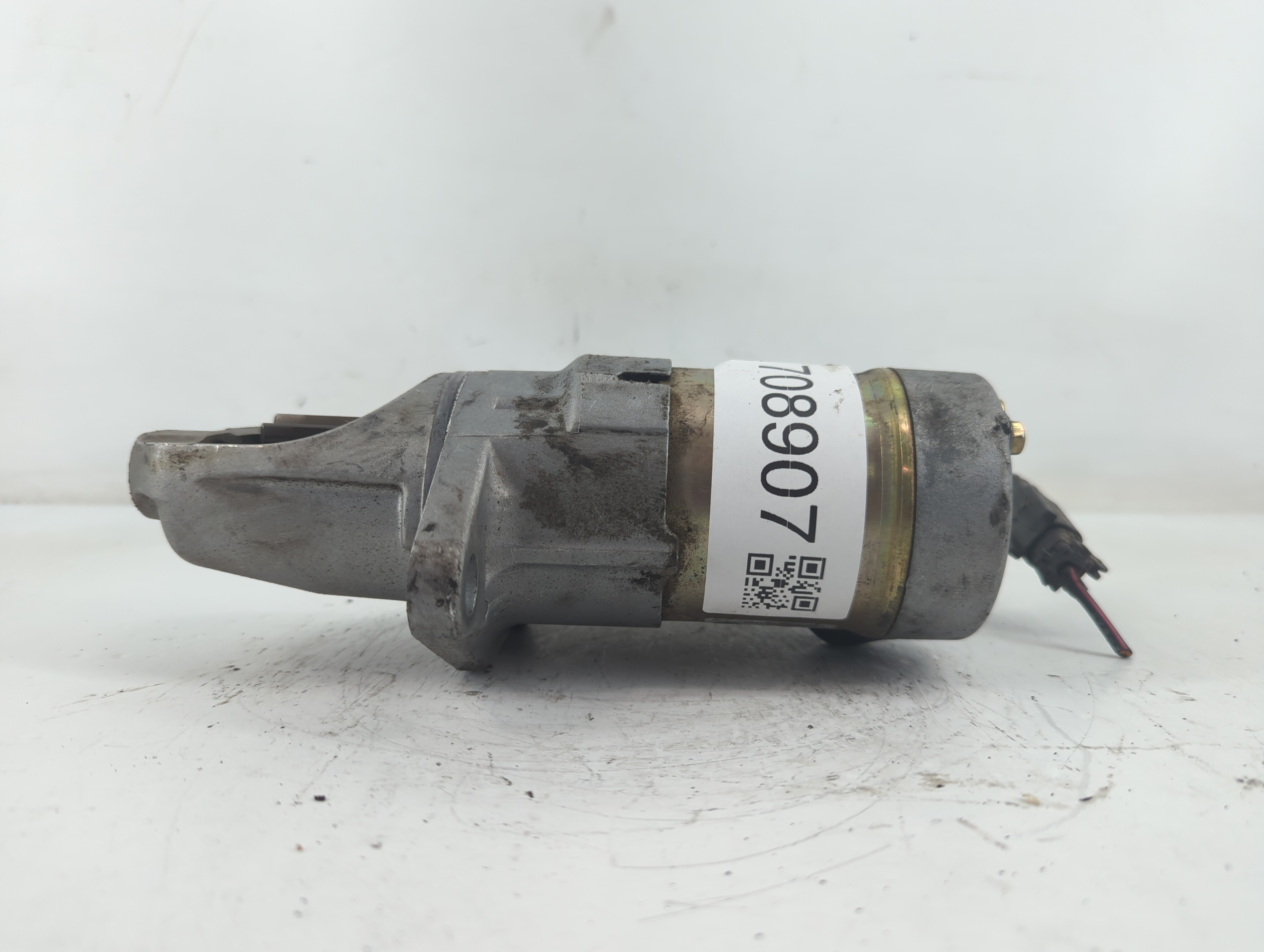 Picture of 1995-1996 Nissan Maxima Car Starter Motor Solenoid Oem 708907