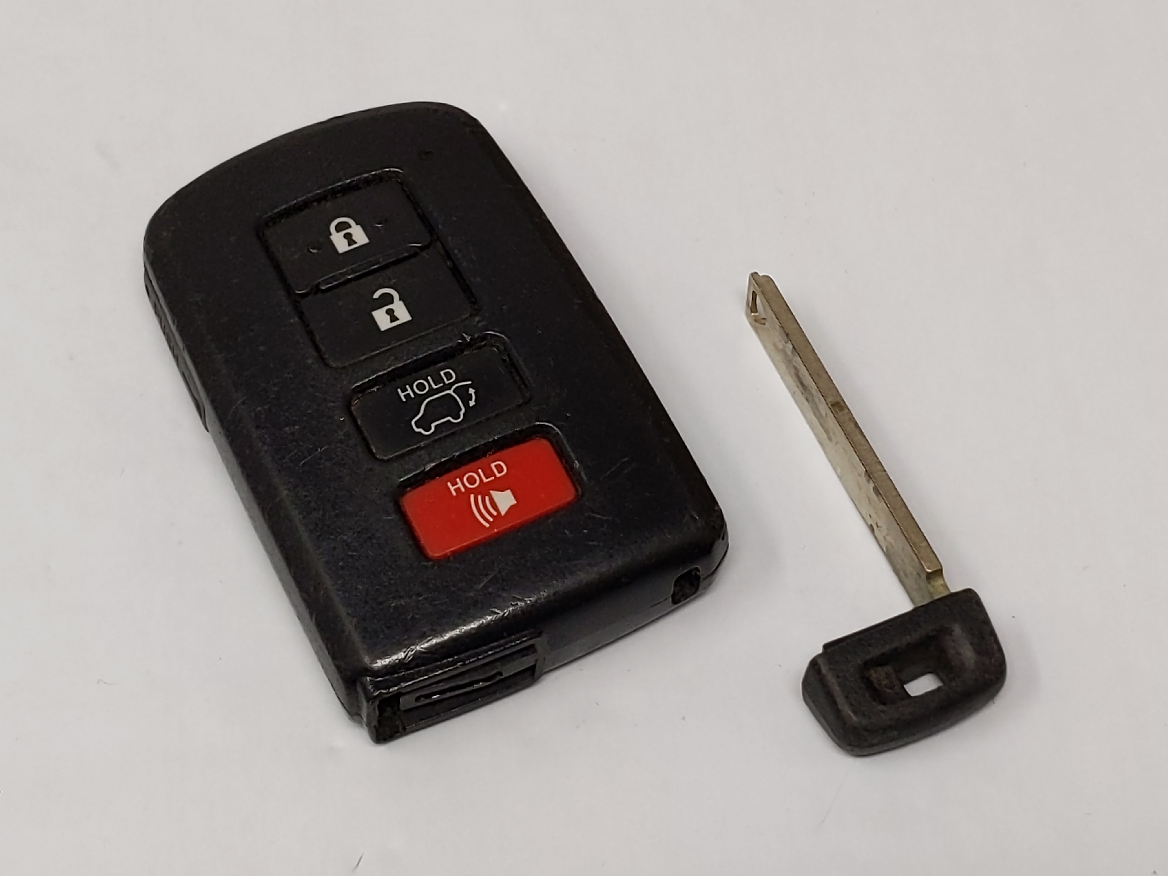 Picture of Toyota Rav4 Keyless Entry Remote Hyq14fba Ag Board 281451-2110 4 Buttons 70912