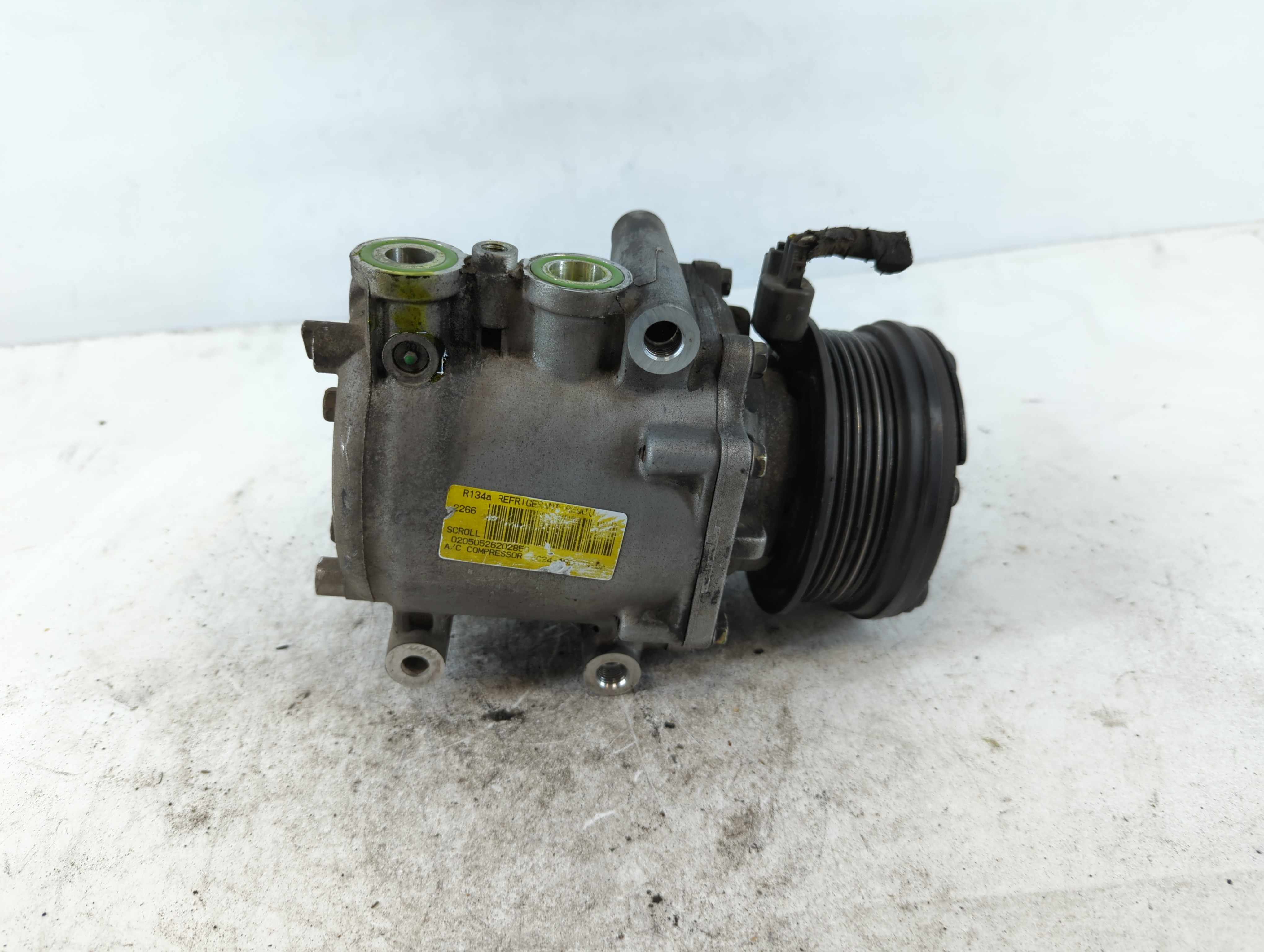 Picture of 2005-2006 Ford E-250 Air Conditioning A/c Ac Compressor Oem 709166