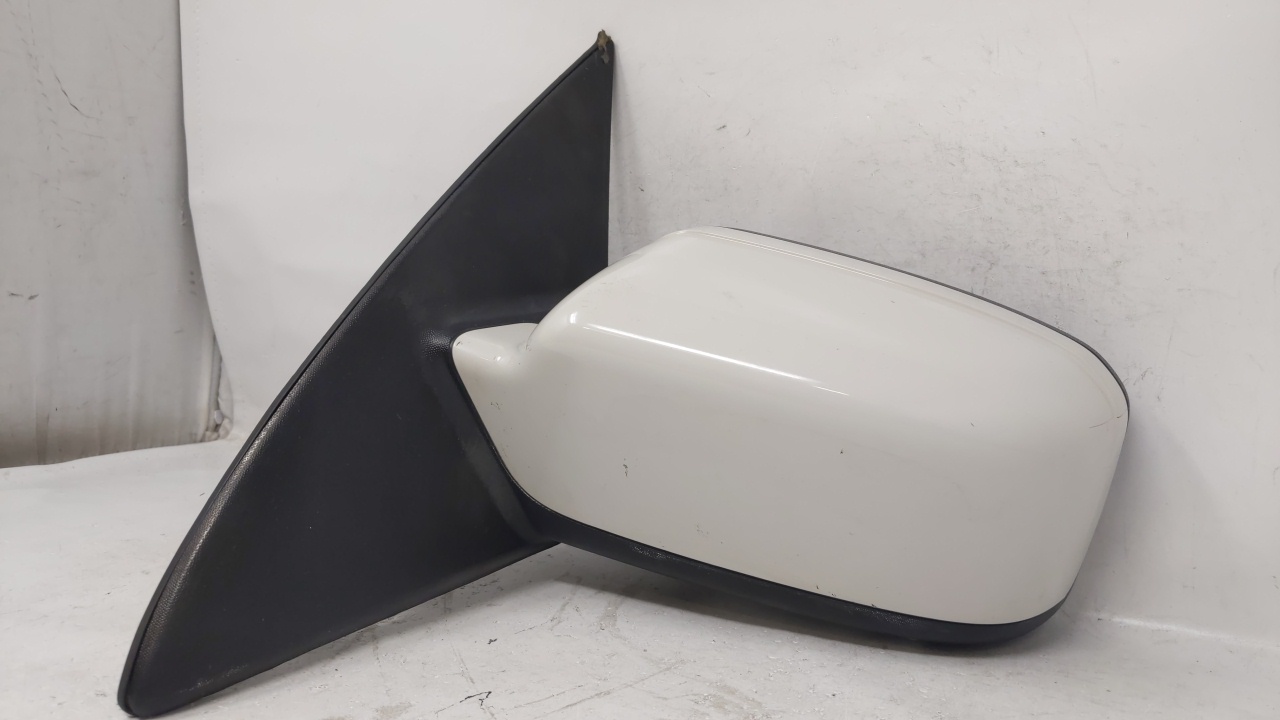 Picture of 1987 Chrysler Lebaron Driver Left Side View Power Door Mirror White 70952