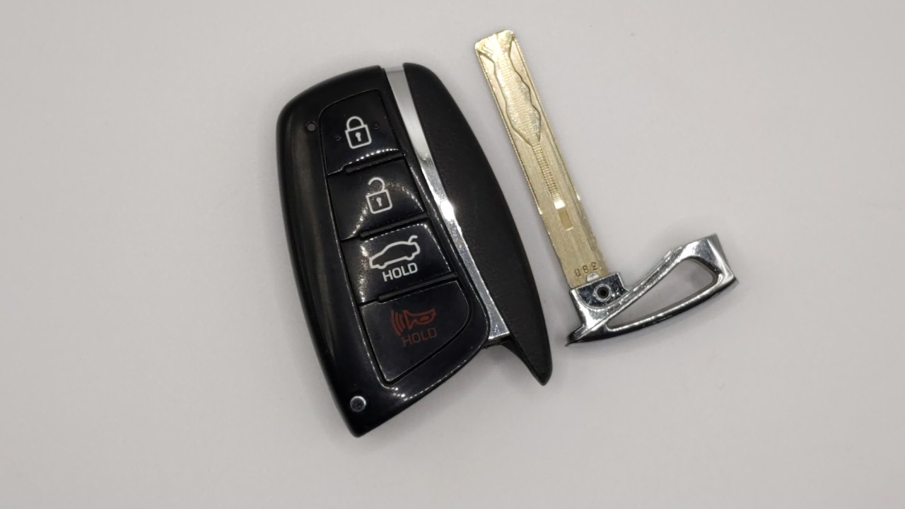 Picture of Hyundai Azera Keyless Entry Remote Sy5dmfna433 4 Buttons 71048