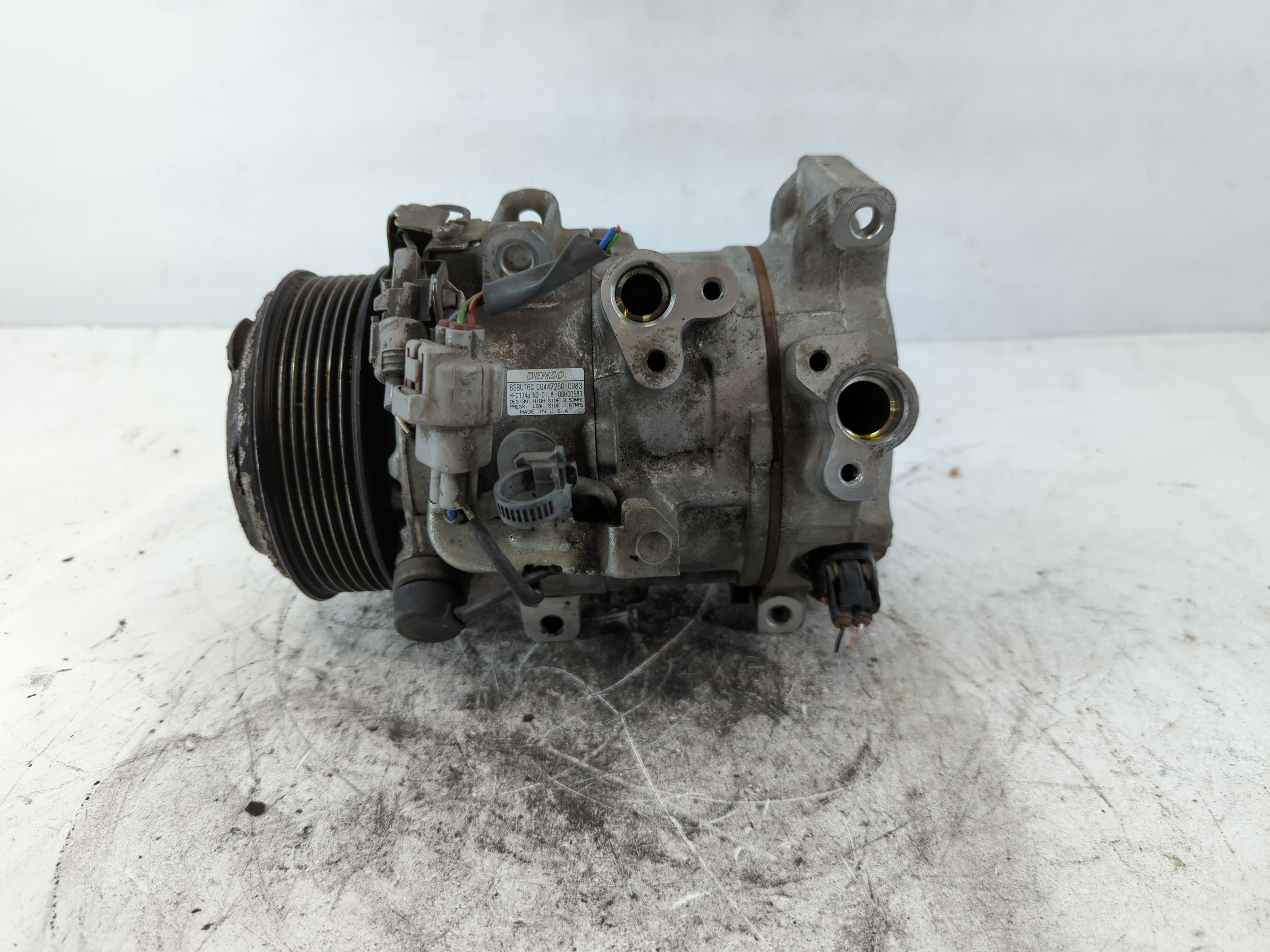 Picture of 2007-2011 Toyota Camry Air Conditioning A/c Ac Compressor Oem 711136