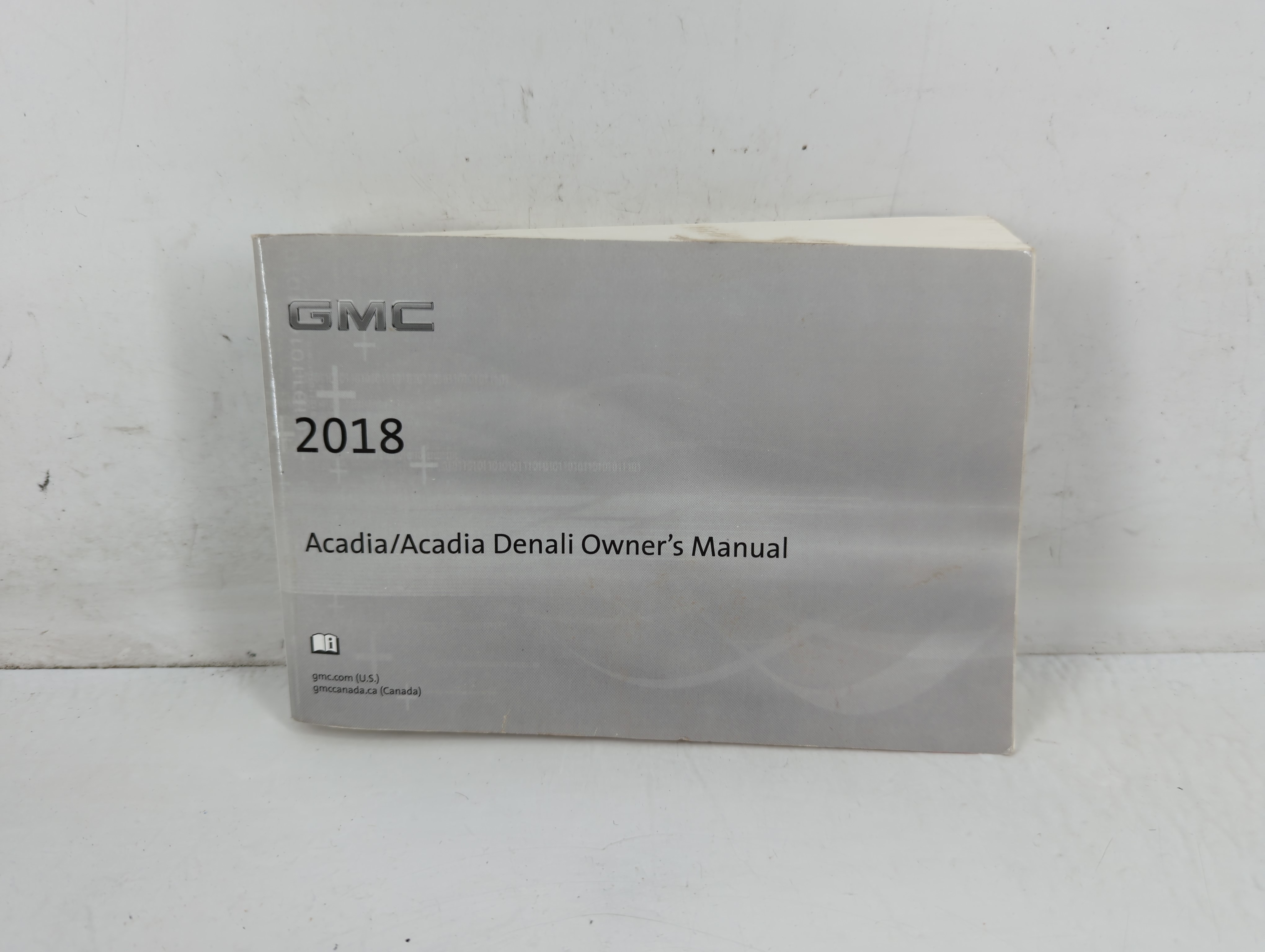 2018 Gmc Acadia Owners Manual Book Guide 711412 - Oemusedautoparts1.com