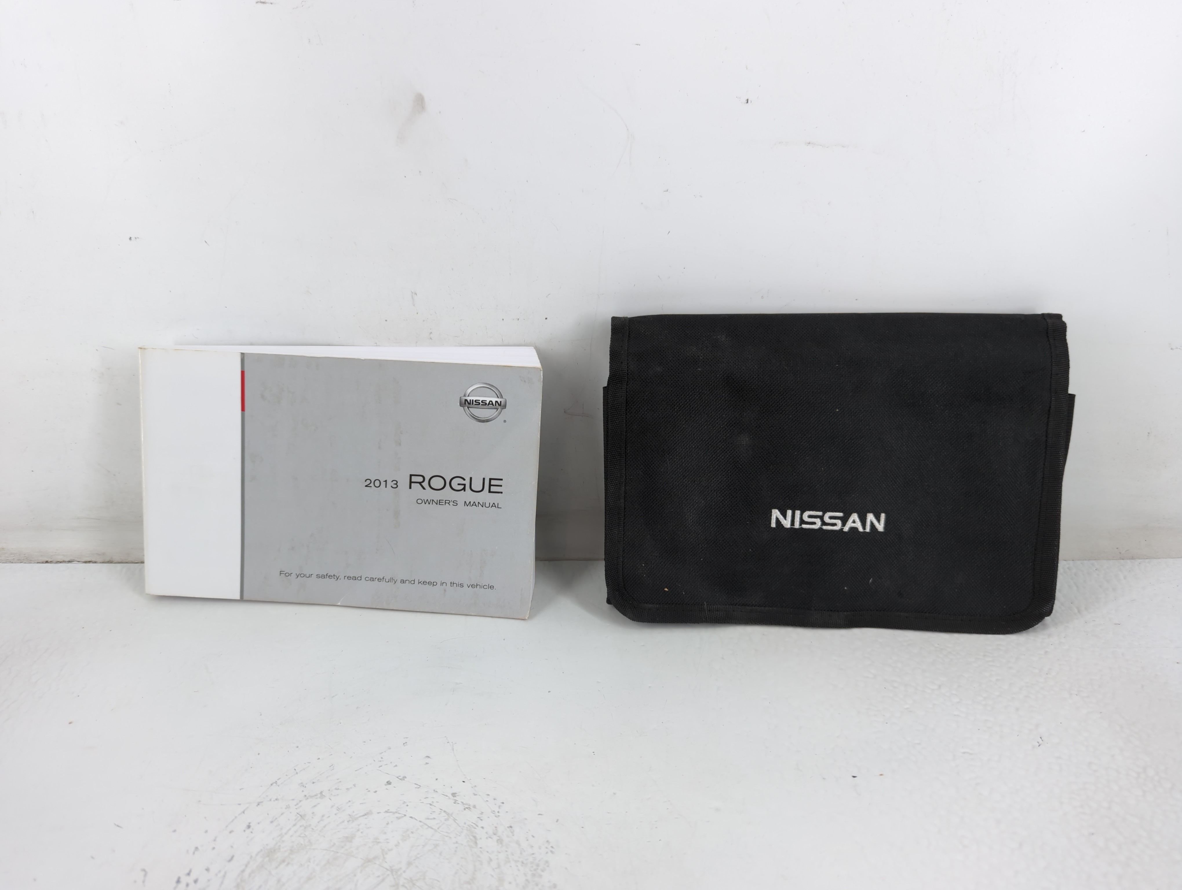 2013 Nissan Rogue Owners Manual Book Guide 711446 - Oemusedautoparts1.com
