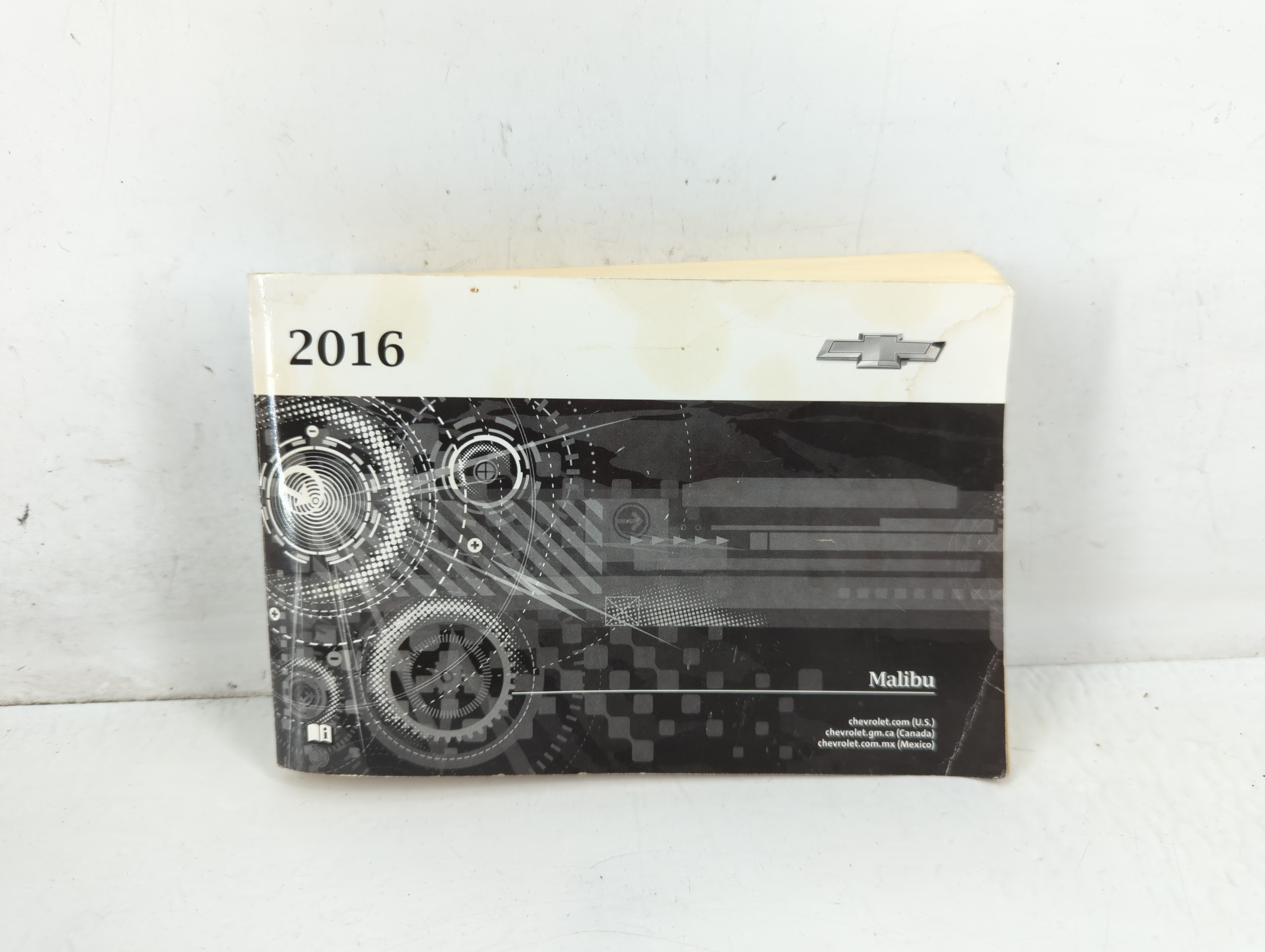 2016 Chevrolet Malibu Owners Manual Book Guide 711460 - Oemusedautoparts1.com
