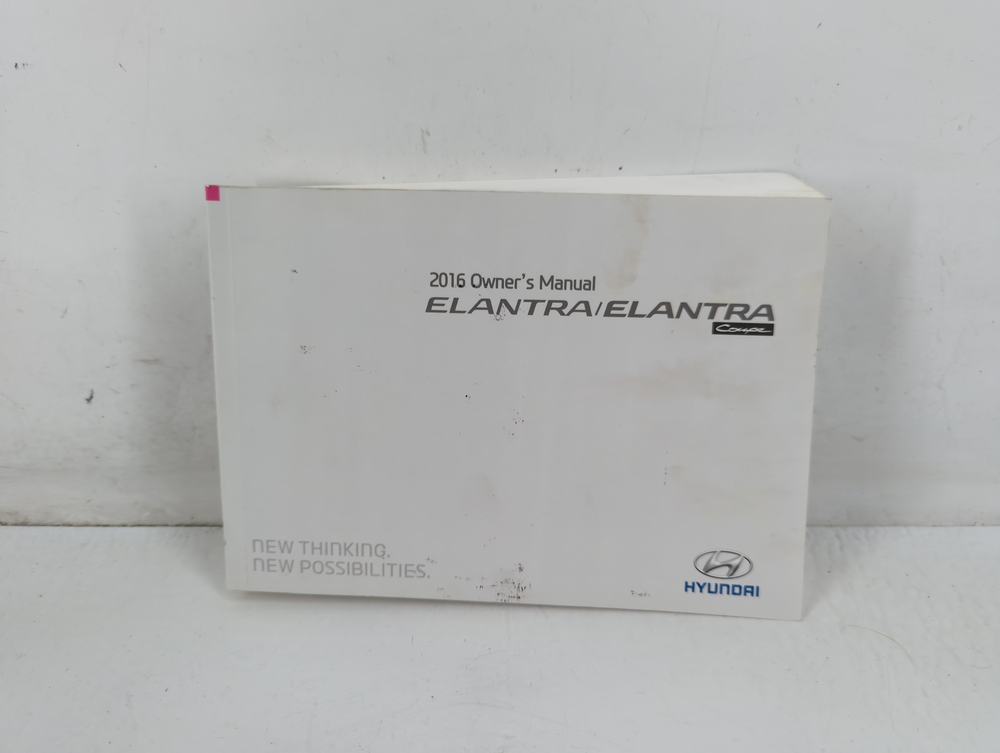 2016 Hyundai Elantra Owners Manual Book Guide 711482 - Oemusedautoparts1.com