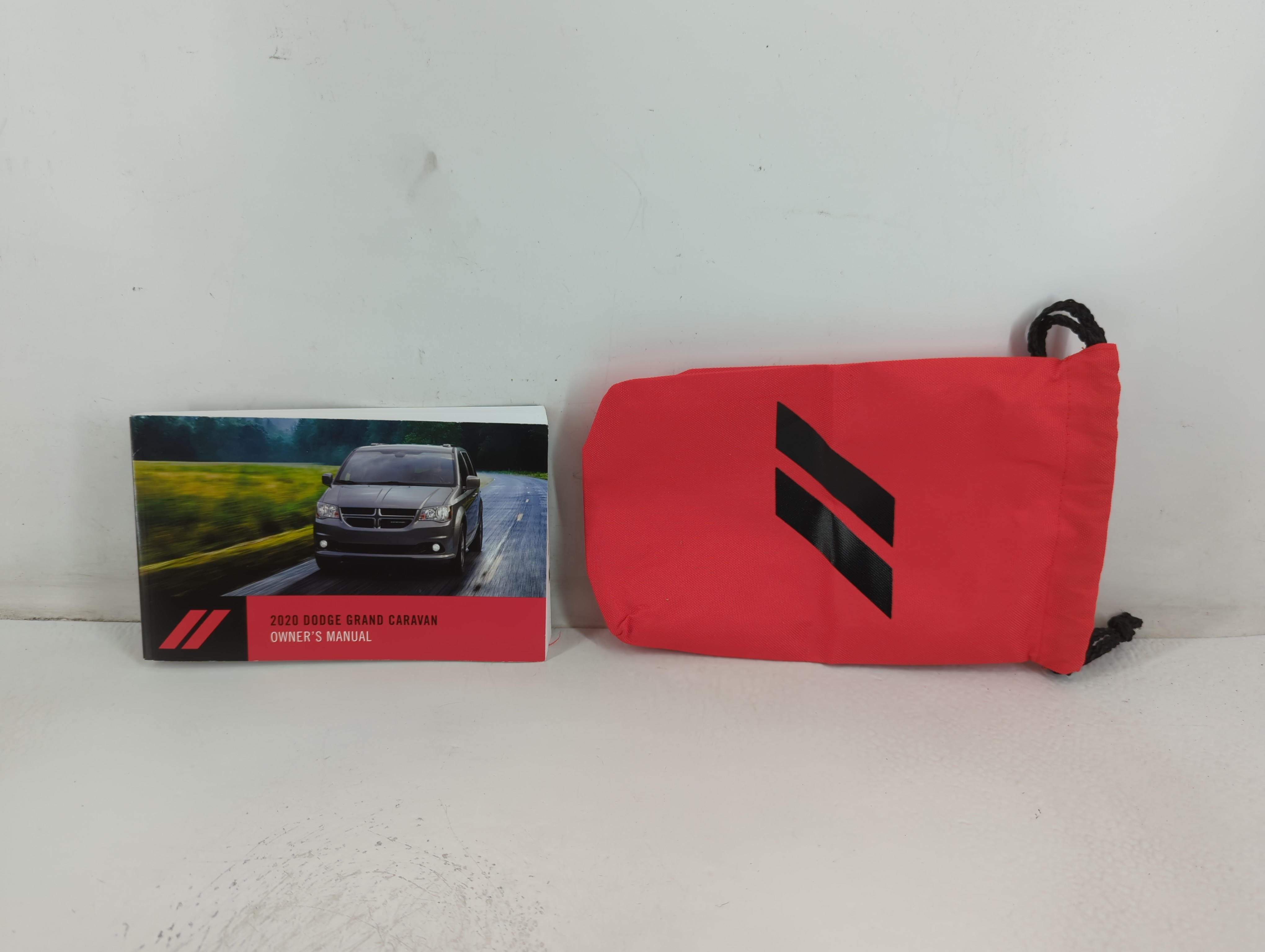 2020 Dodge Grand Caravan Owners Manual Book Guide 711564 - Oemusedautoparts1.com