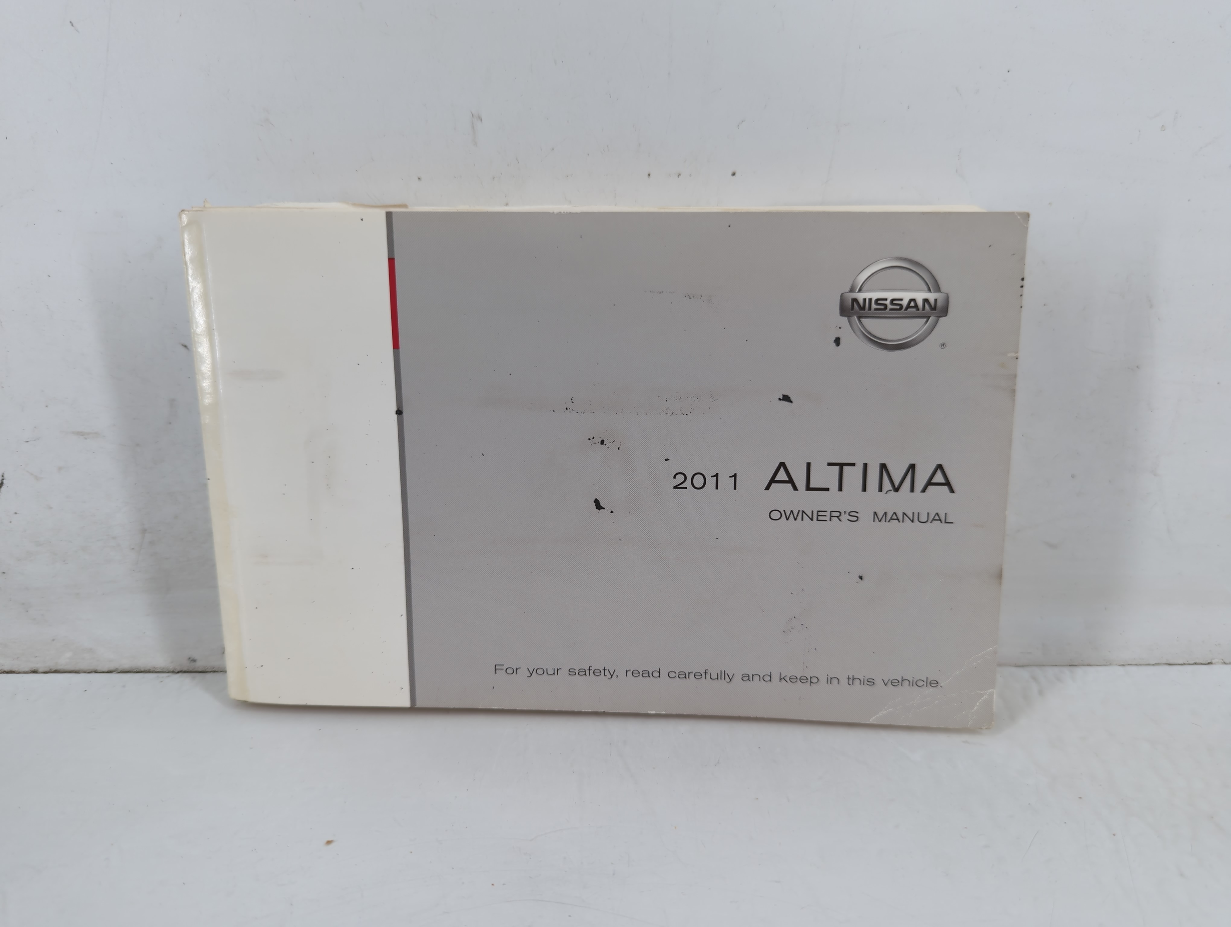 2011 Nissan Altima Owners Manual Book Guide 711607 - Oemusedautoparts1.com