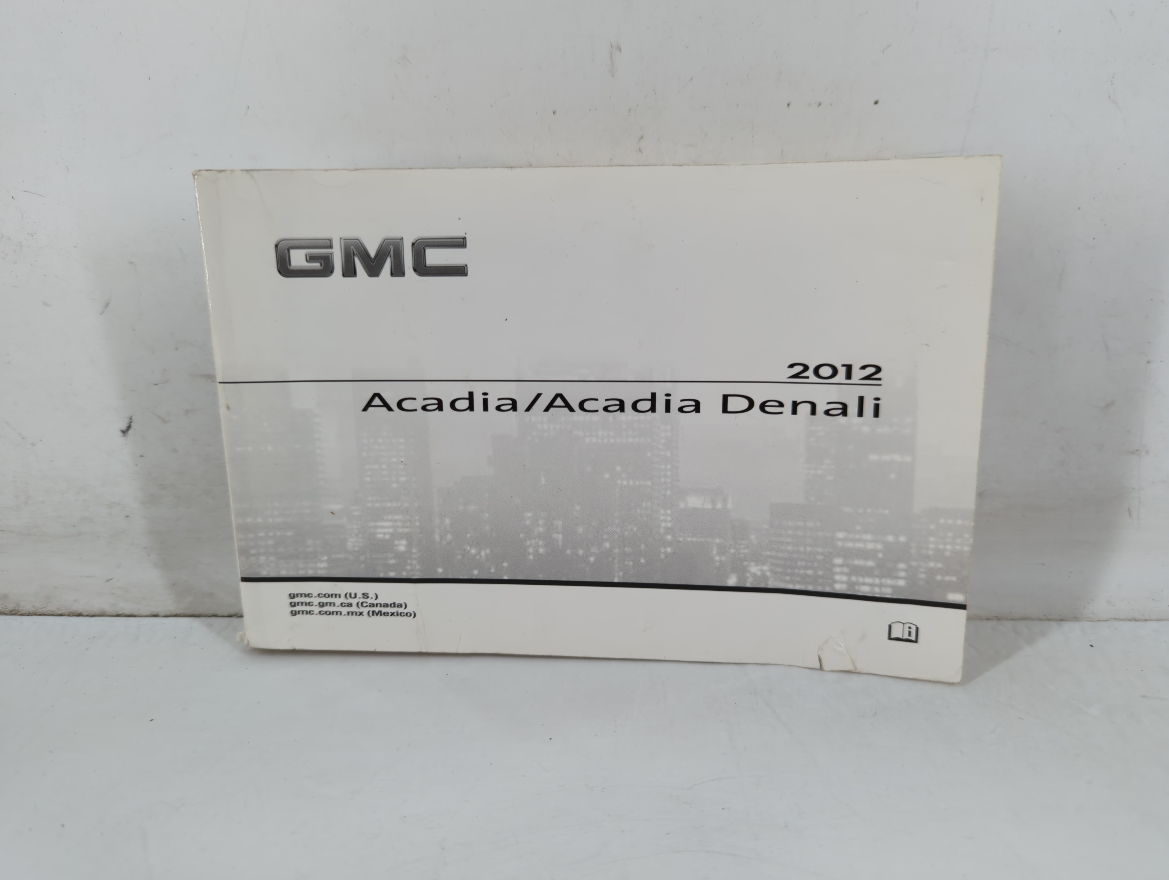 Picture of 2012 Gmc Acadia Owners Manual Book Guide 711647