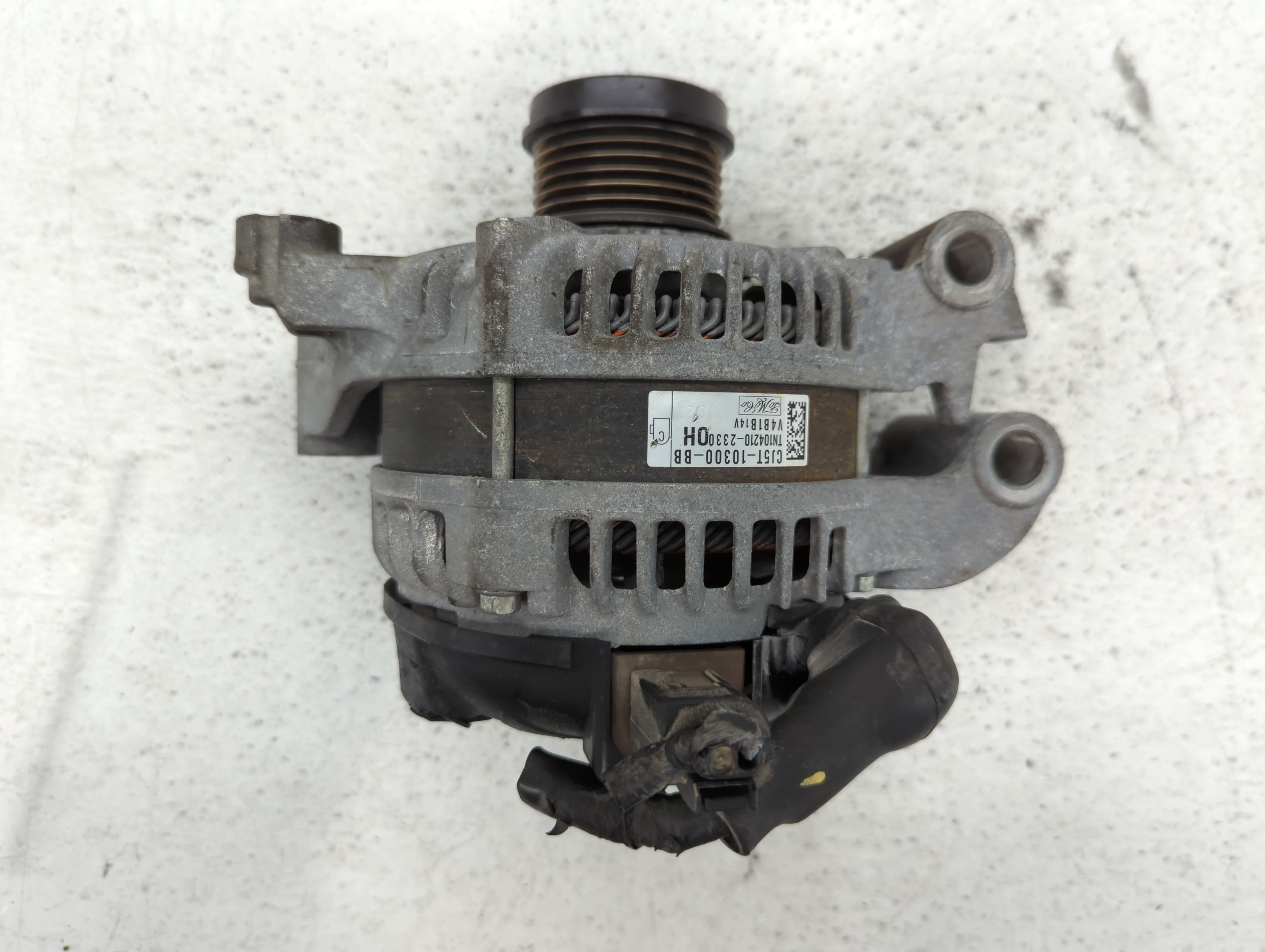 2013-2019 Ford Escape Alternator Generator Charging Assembly Engine Oem 712072 - Oemusedautoparts1.com