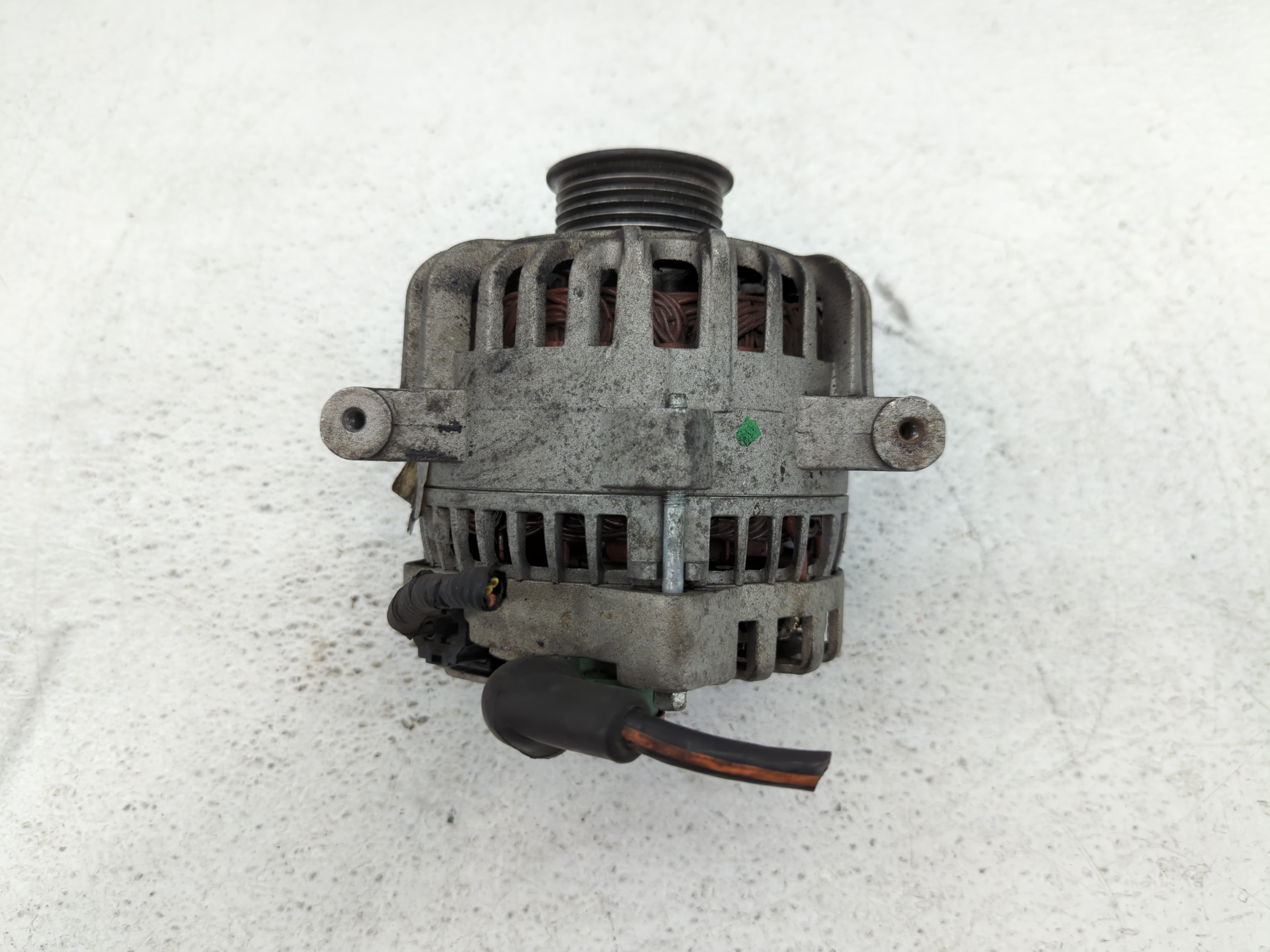 Ford Expedition Alternator Generator Charging Assembly Engine Oem 712153 - Oemusedautoparts1.com