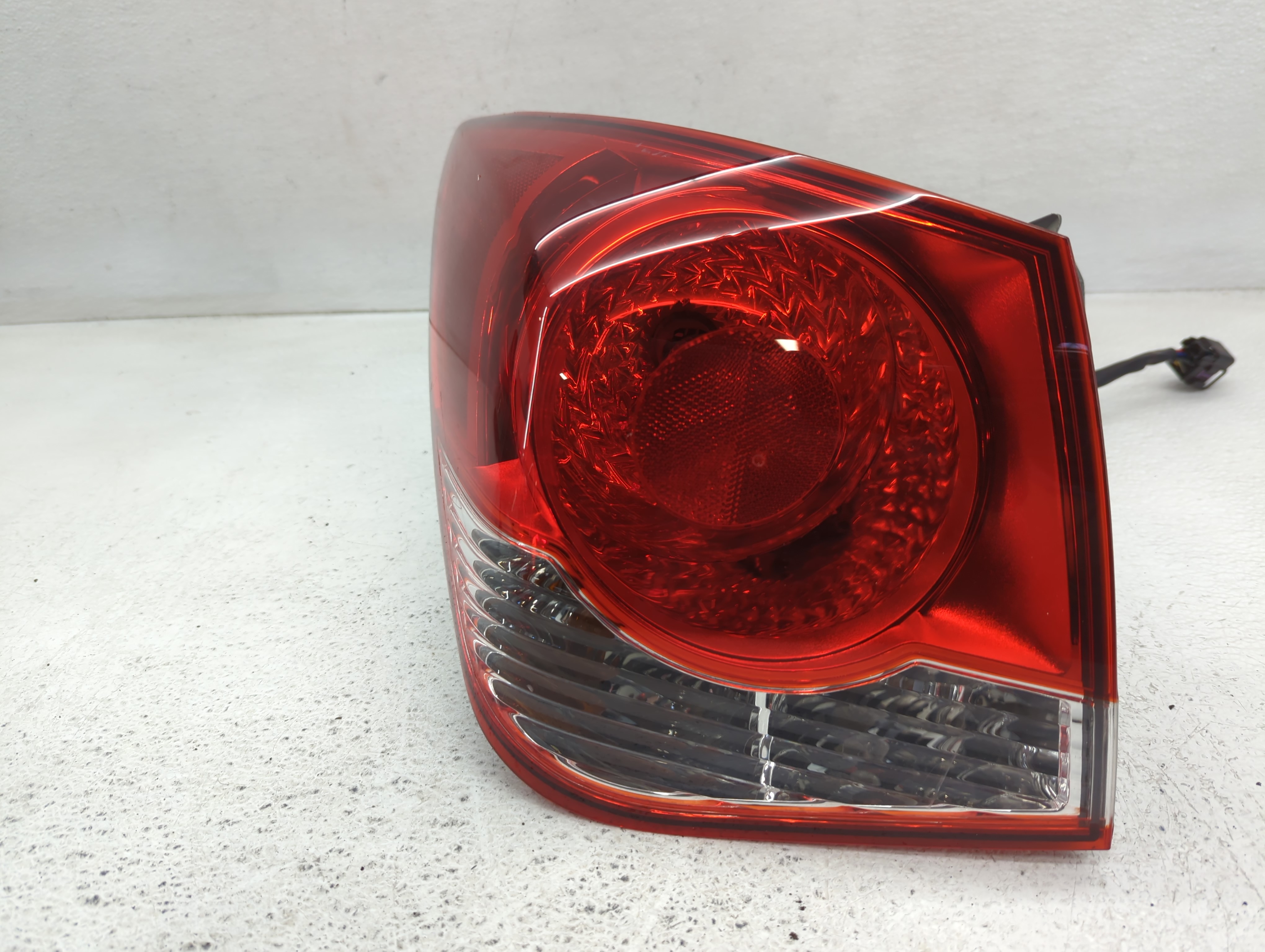 Picture of 2011-2016 Chevrolet Cruze Driver Left Side Tail Light Taillight Oem 712676