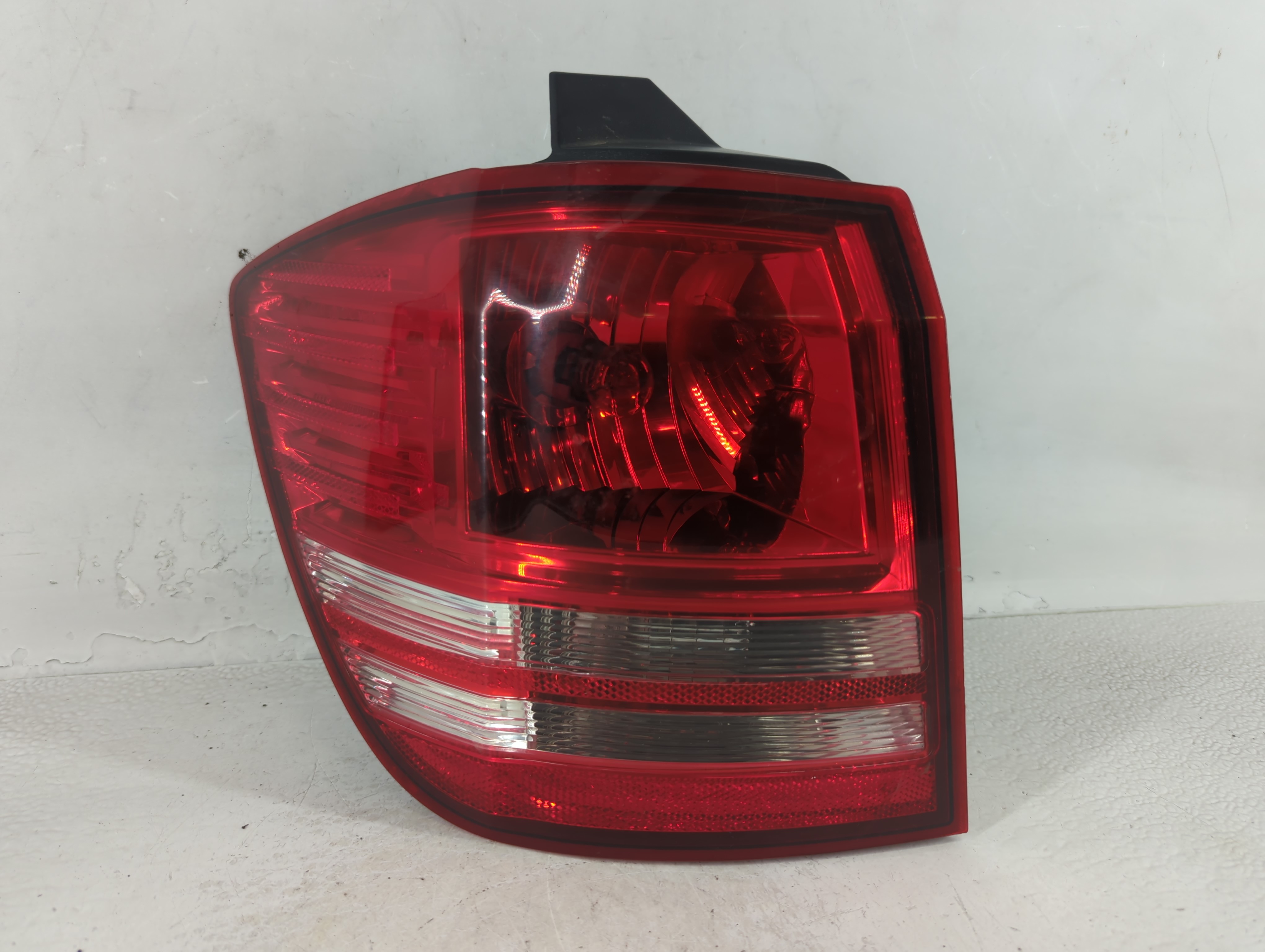 2012 Dodge Journey Driver Left Side Tail Light Taillight Oem 712812 - Oemusedautoparts1.com