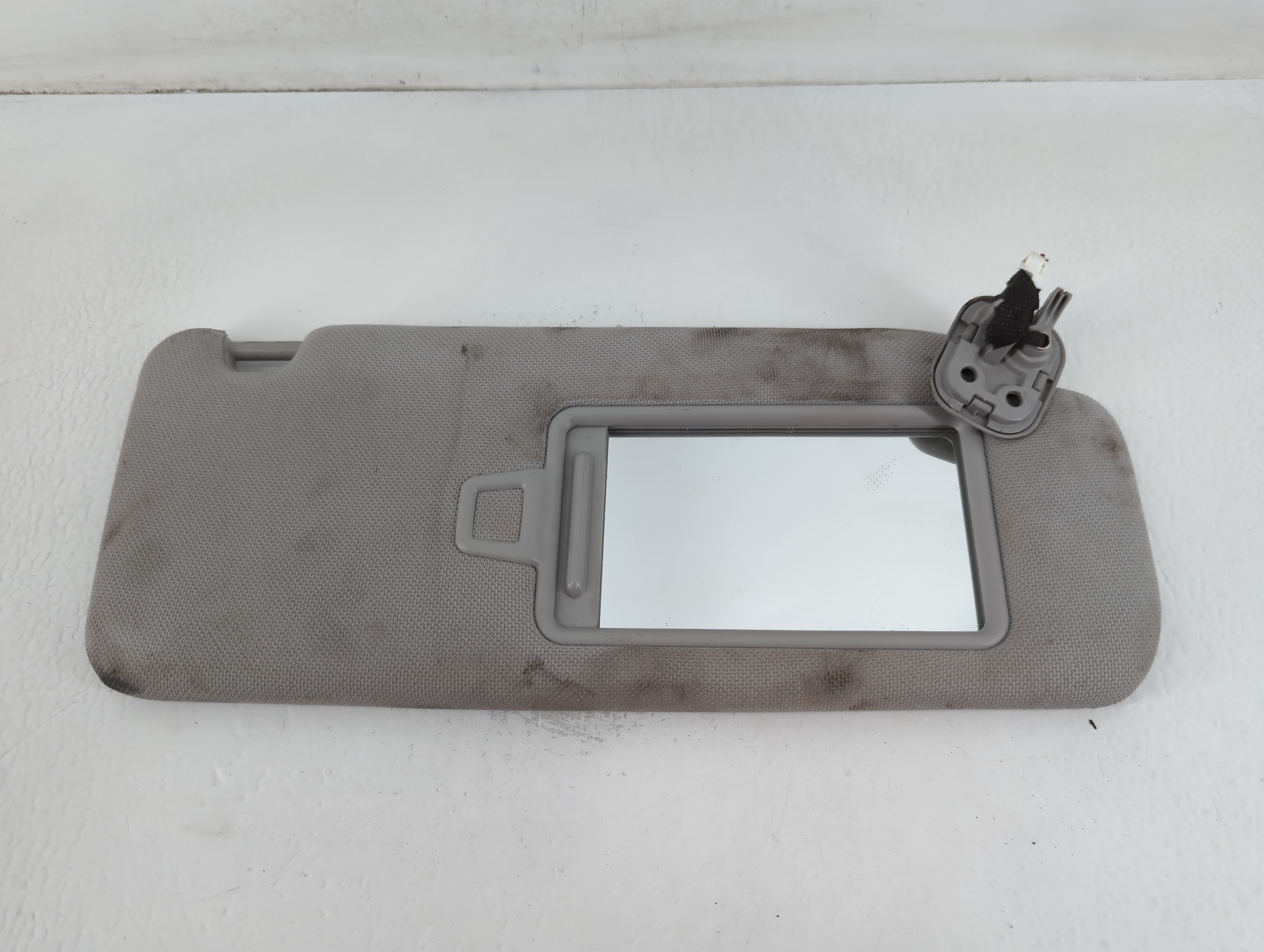 2015-2019 Hyundai Sonata Passenger Sun Visor Mirror Right Sunvisor Grey 713321 - Oemusedautoparts1.com