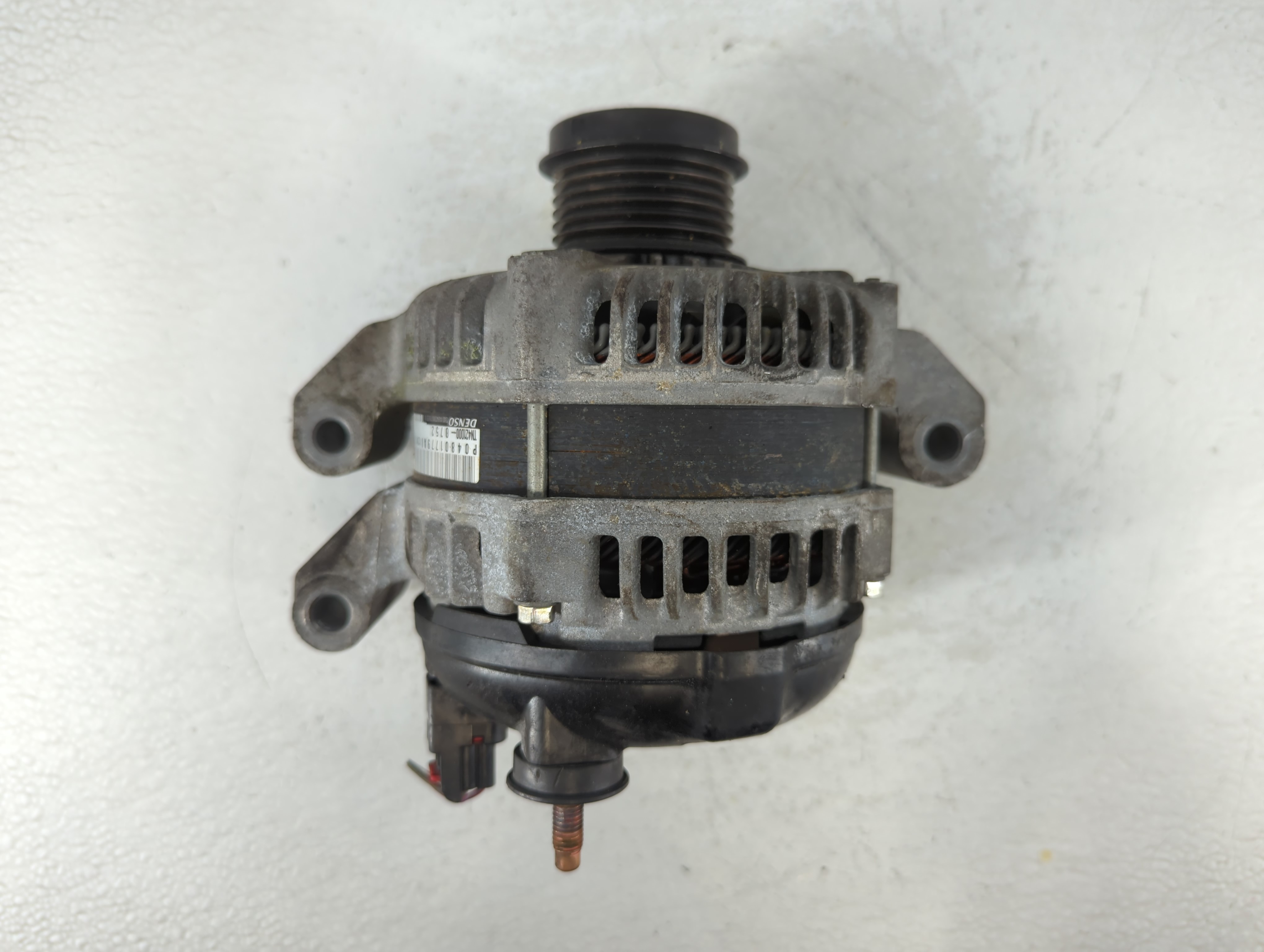 Picture of 2015 Dodge Challenger Alternator Generator Charging Assembly Engine Oem 713453