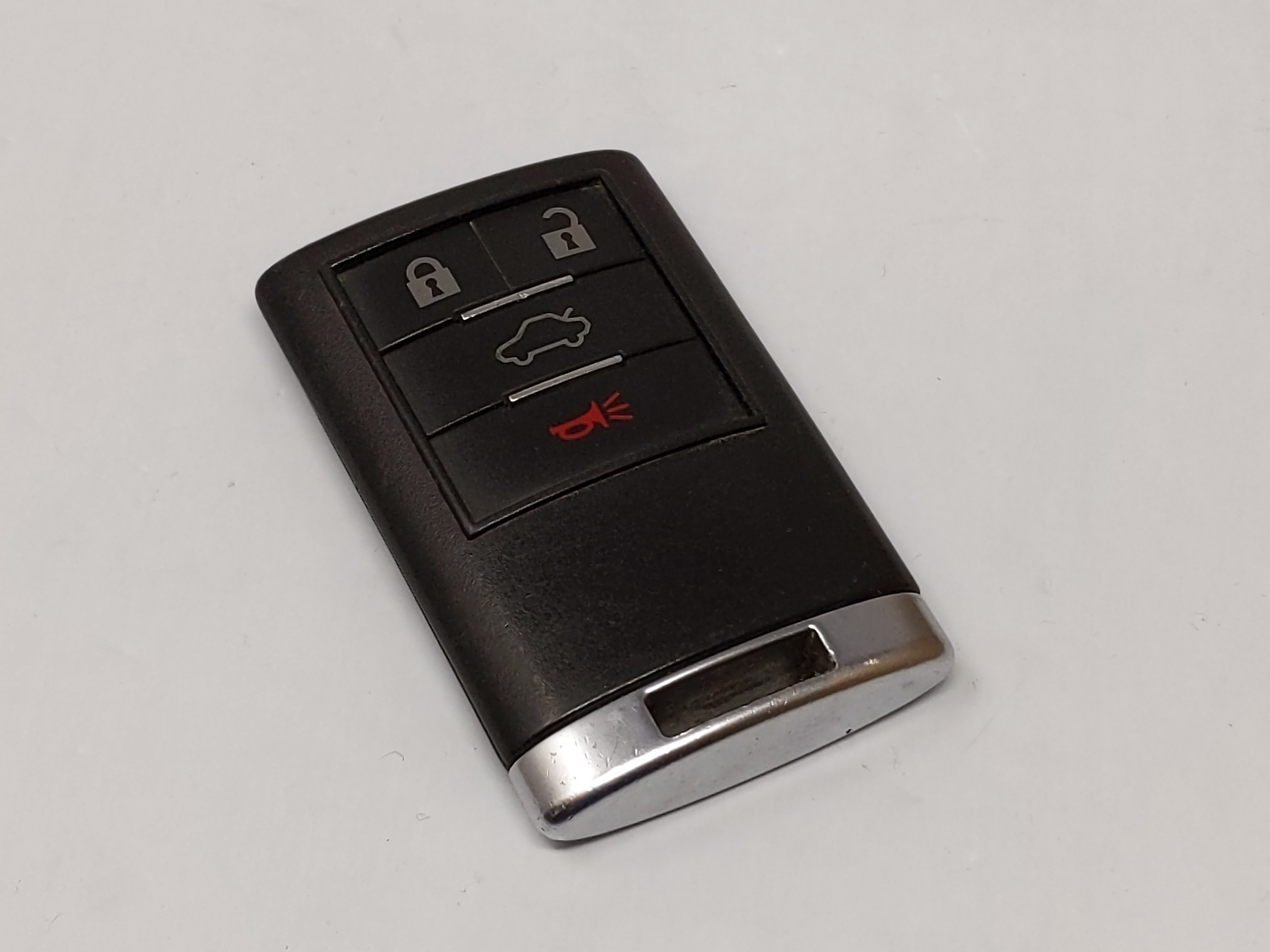 Cadillac Cts Dts Keyless Entry Remote Ouc6000066 Driver2 4 Buttons 71357 - Oemusedautoparts1.com