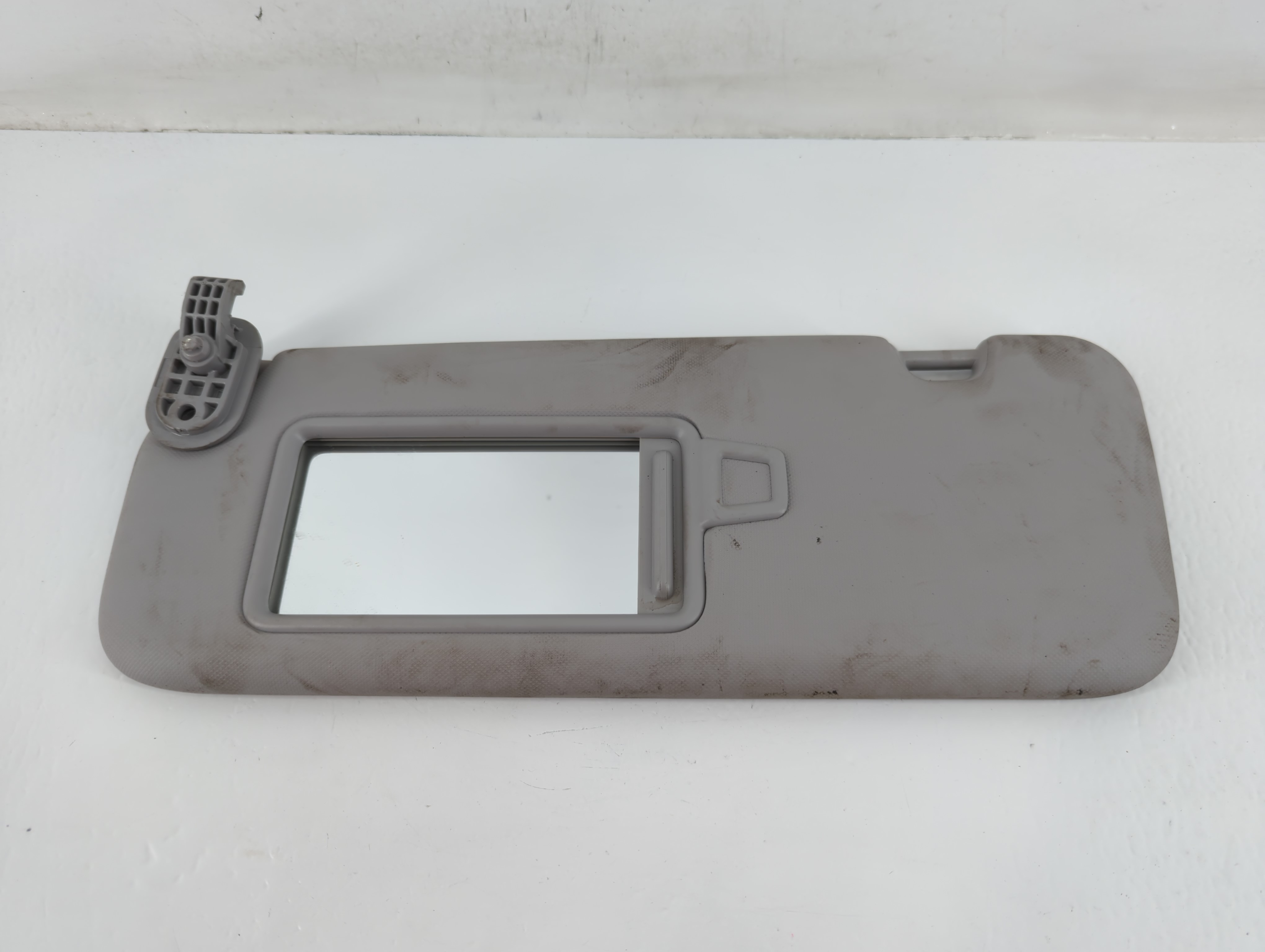 Picture of Chrysler E Class Driver Sun Visor Mirror Left Sunvisor Grey 713767