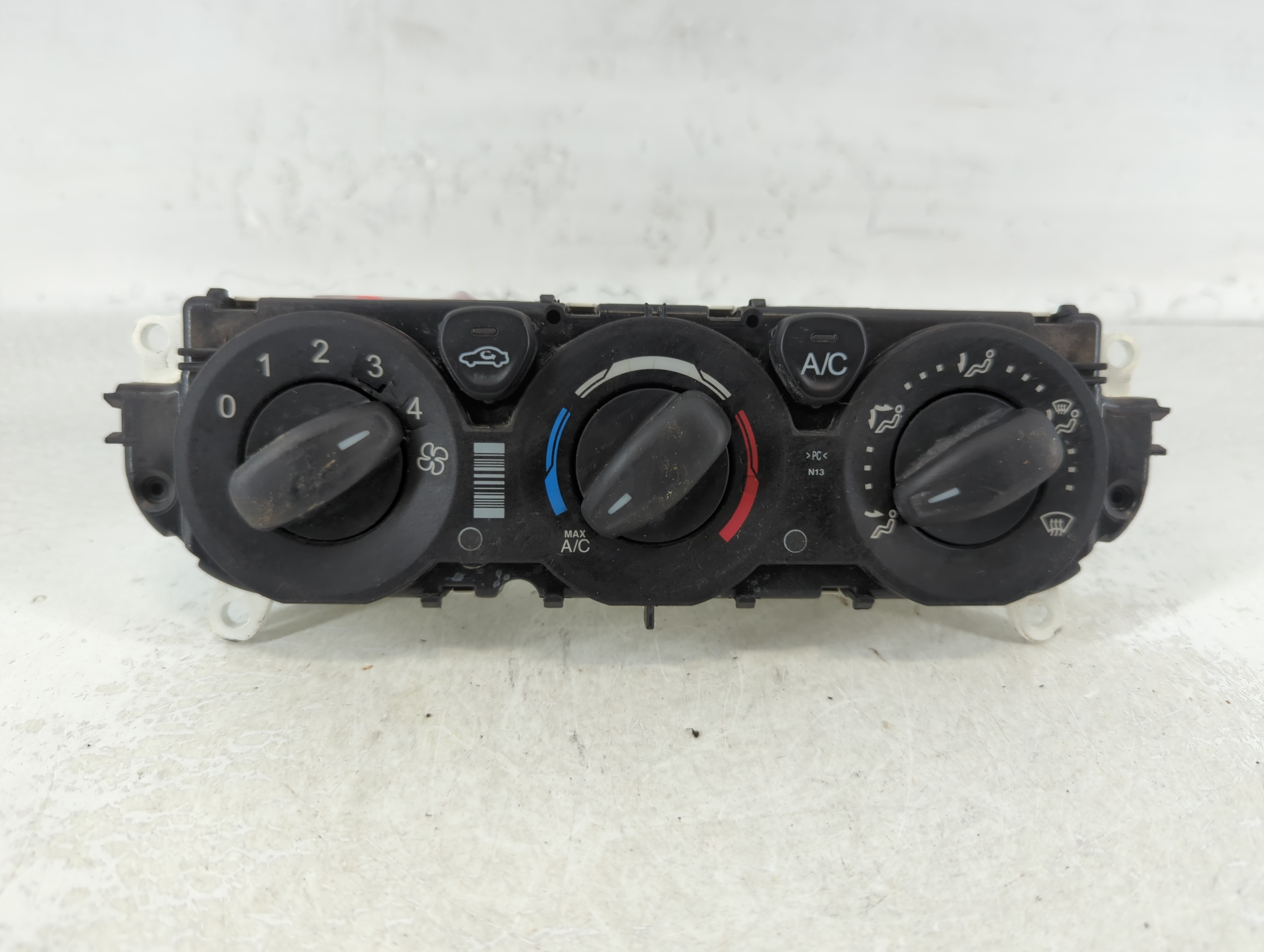 Picture of 2015-2019 Ford Transit-350 Ac Heater Climate Control Temperature Oem 713951