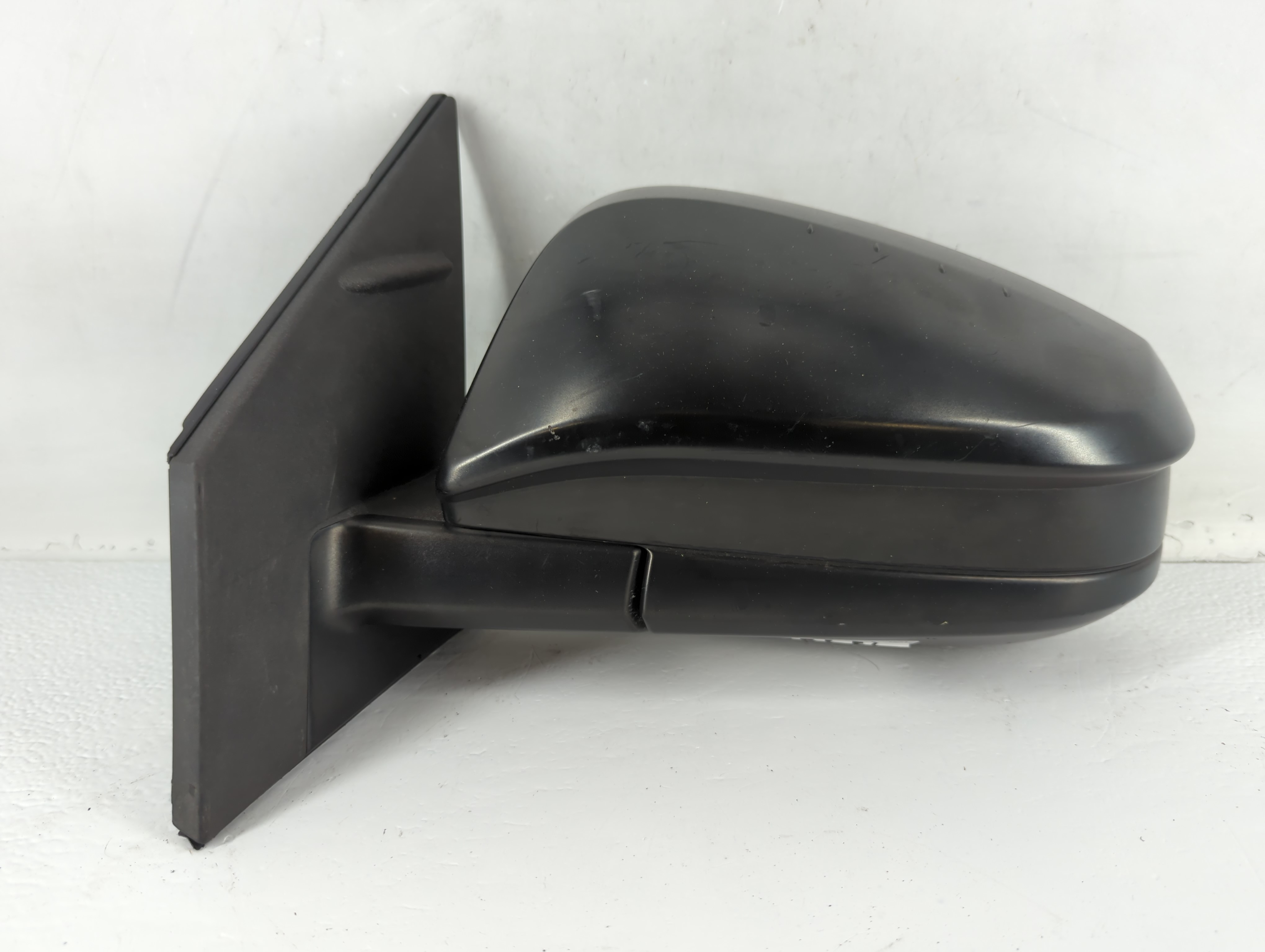 2016-2018 Toyota Rav4 Driver Left Side View Power Door Mirror Black 714652 - Oemusedautoparts1.com