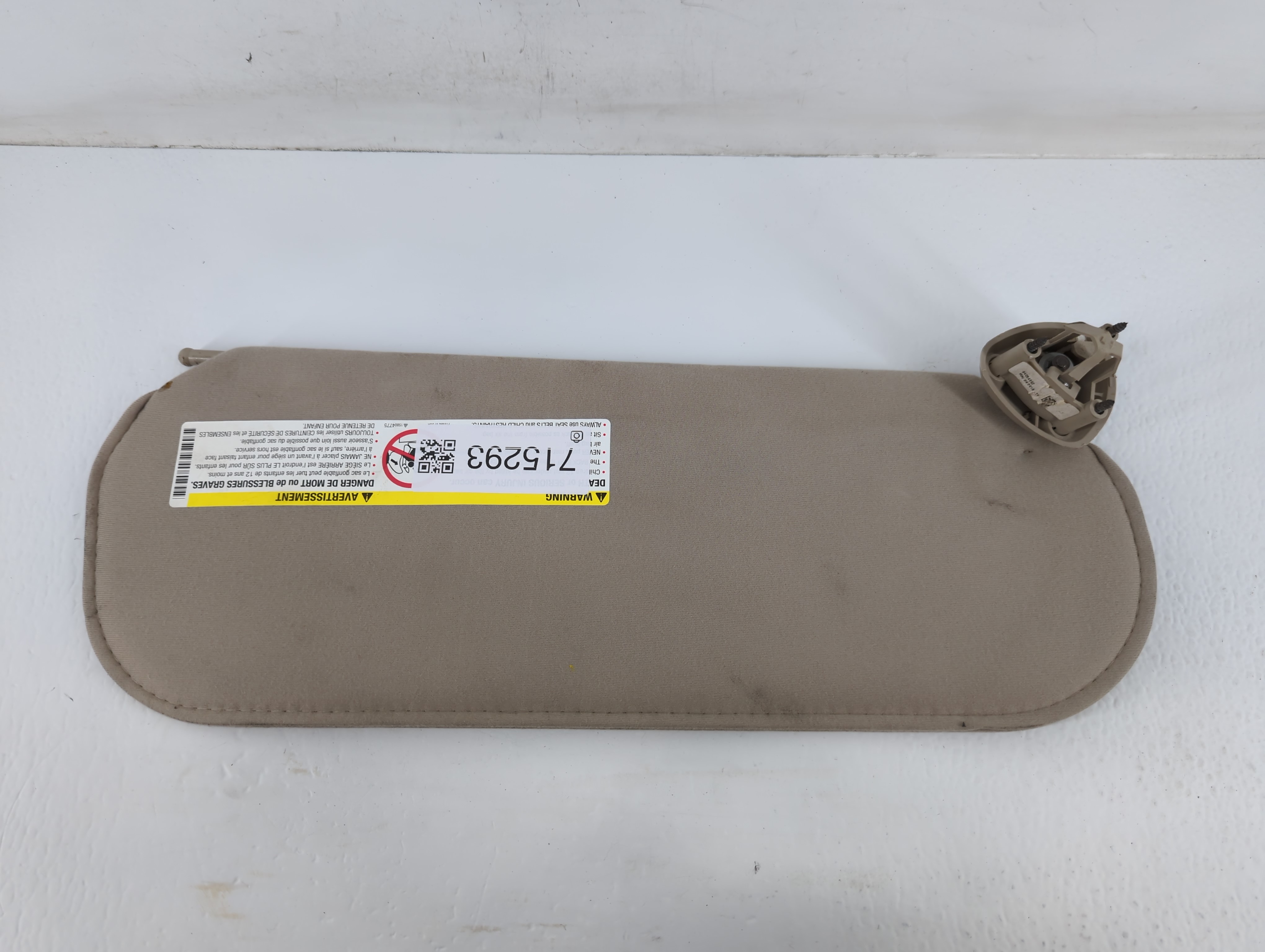 Picture of 2003-2021 Chevrolet Express 2500 Driver Sun Visor Mirror Left Sunvisor 715293