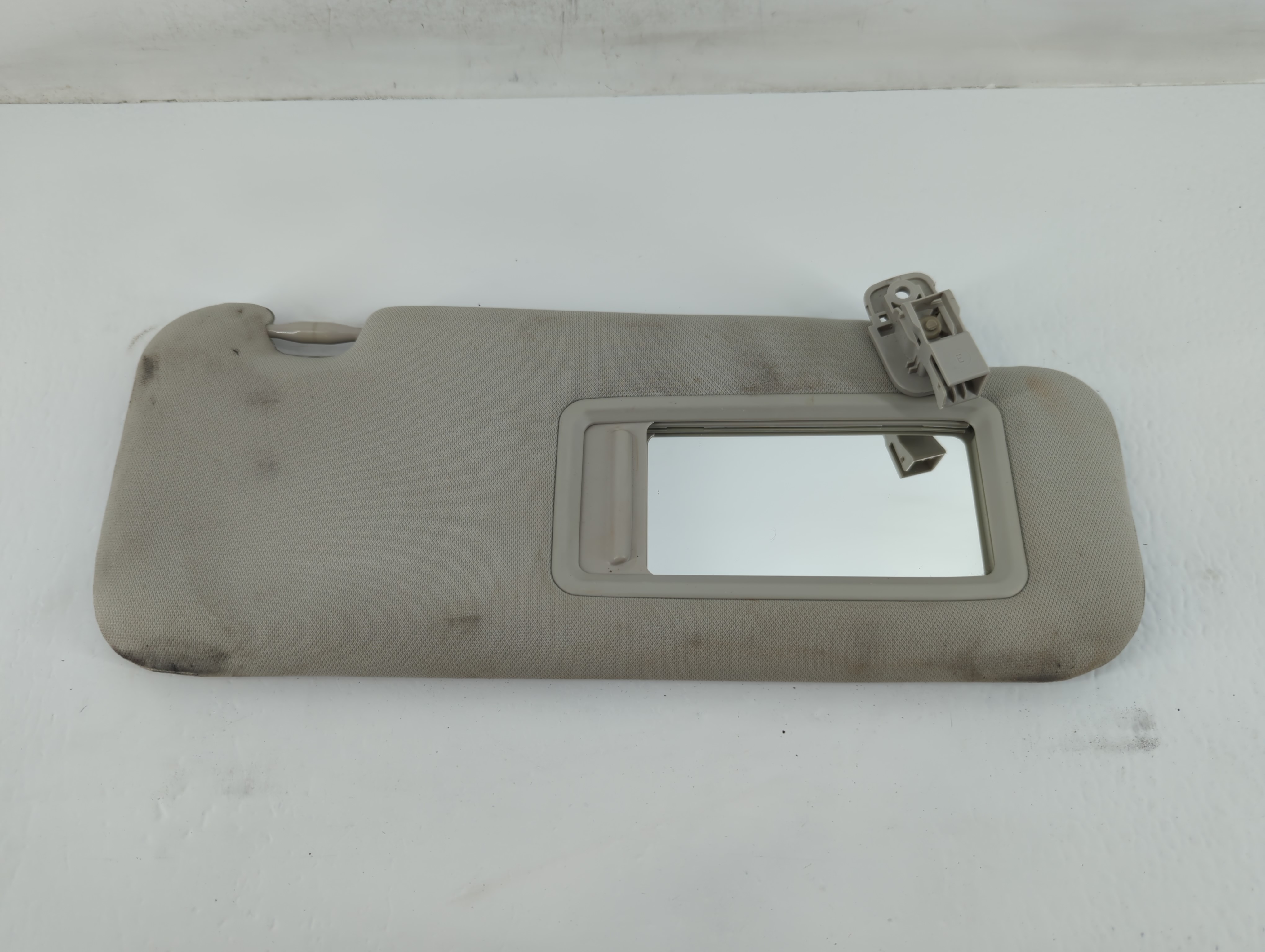 2020-2021 Mazda 6 Passenger Sun Visor Mirror Right Sunvisor Grey 715415 - Oemusedautoparts1.com