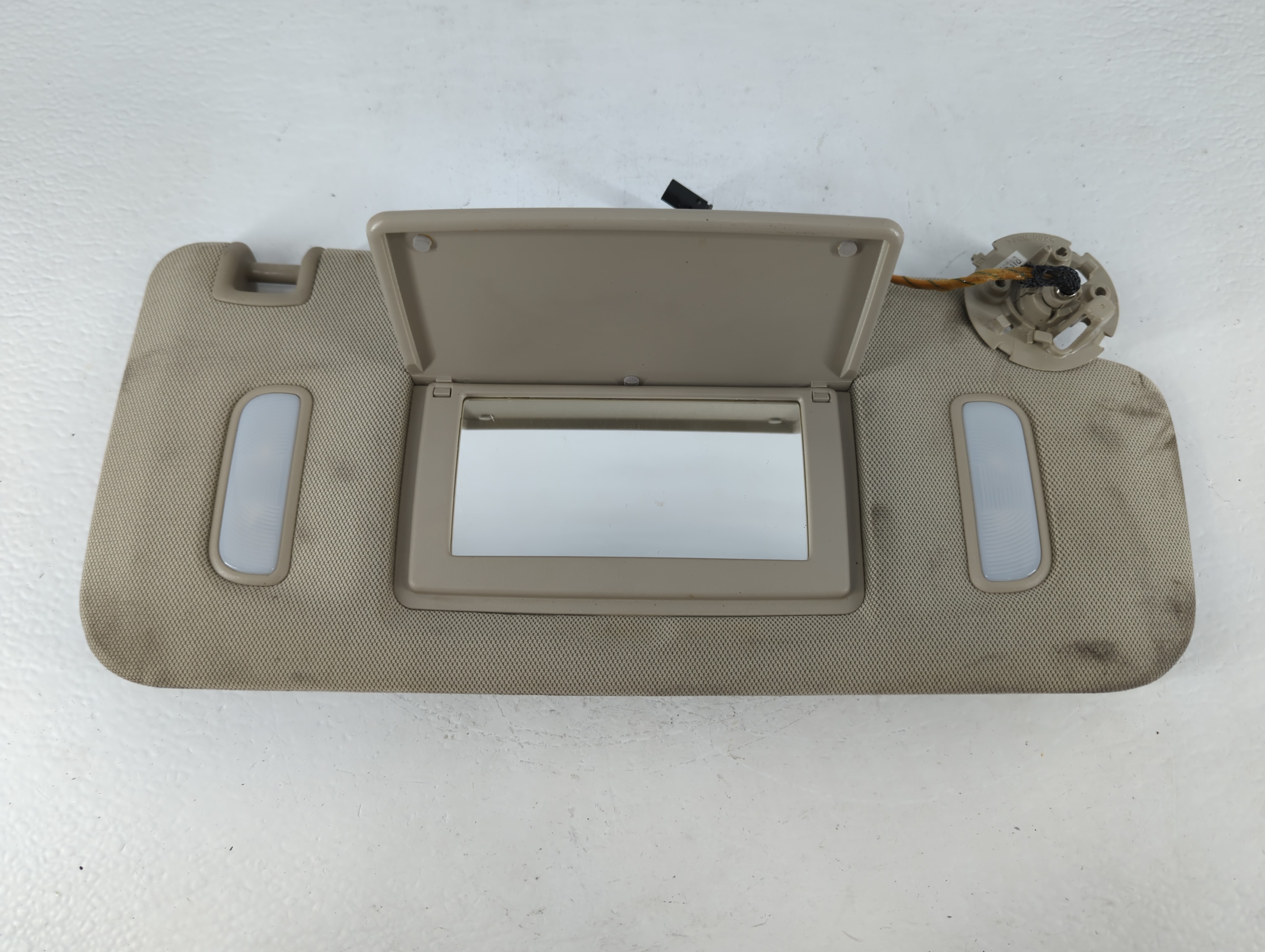 Picture of 2010-2014 Cadillac Srx Passenger Sun Visor Mirror Right Sunvisor Beige 715510