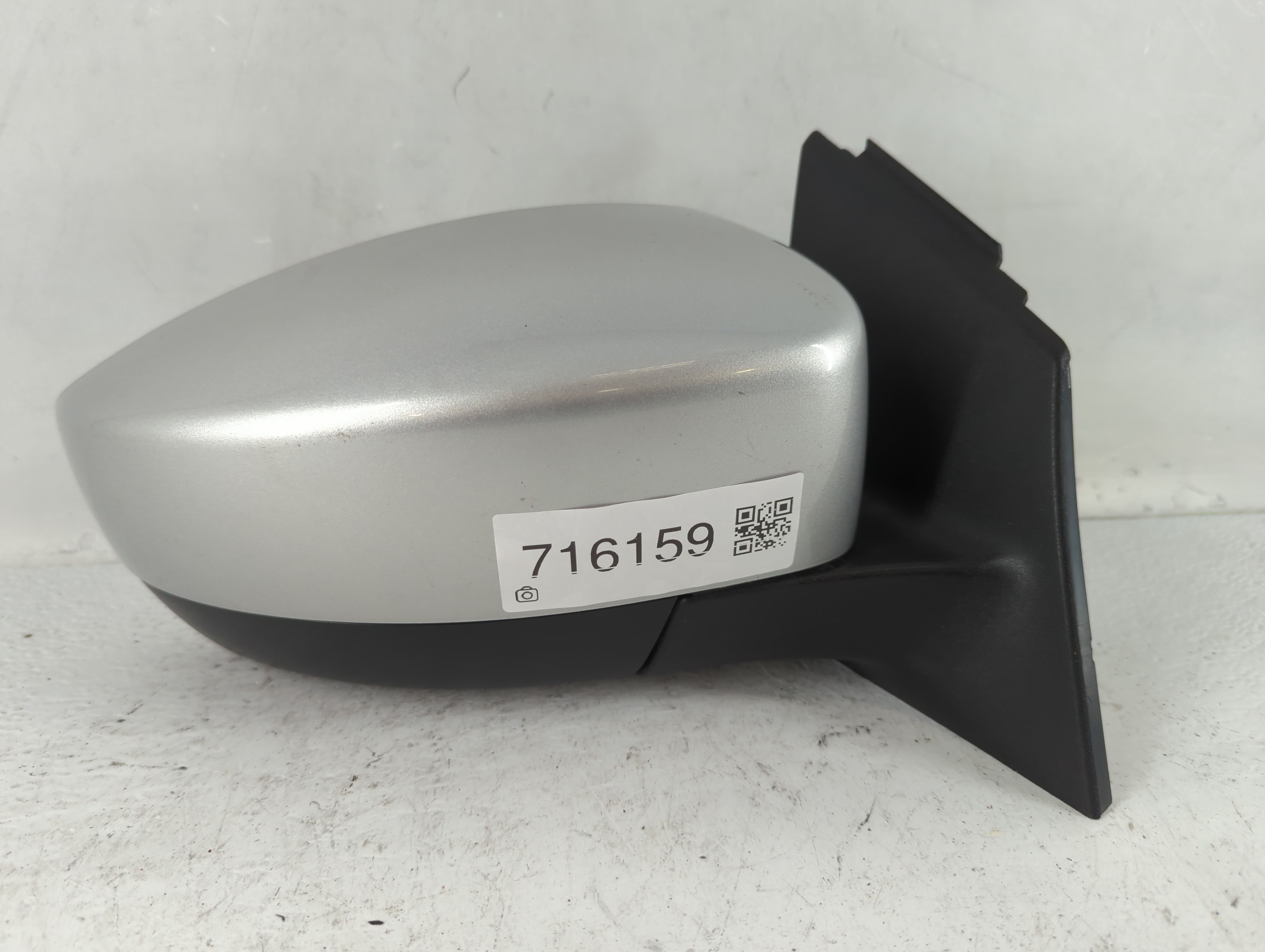 2018 Ford Focus Passenger Right Side View Power Door Mirror Silver 716159 - Oemusedautoparts1.com