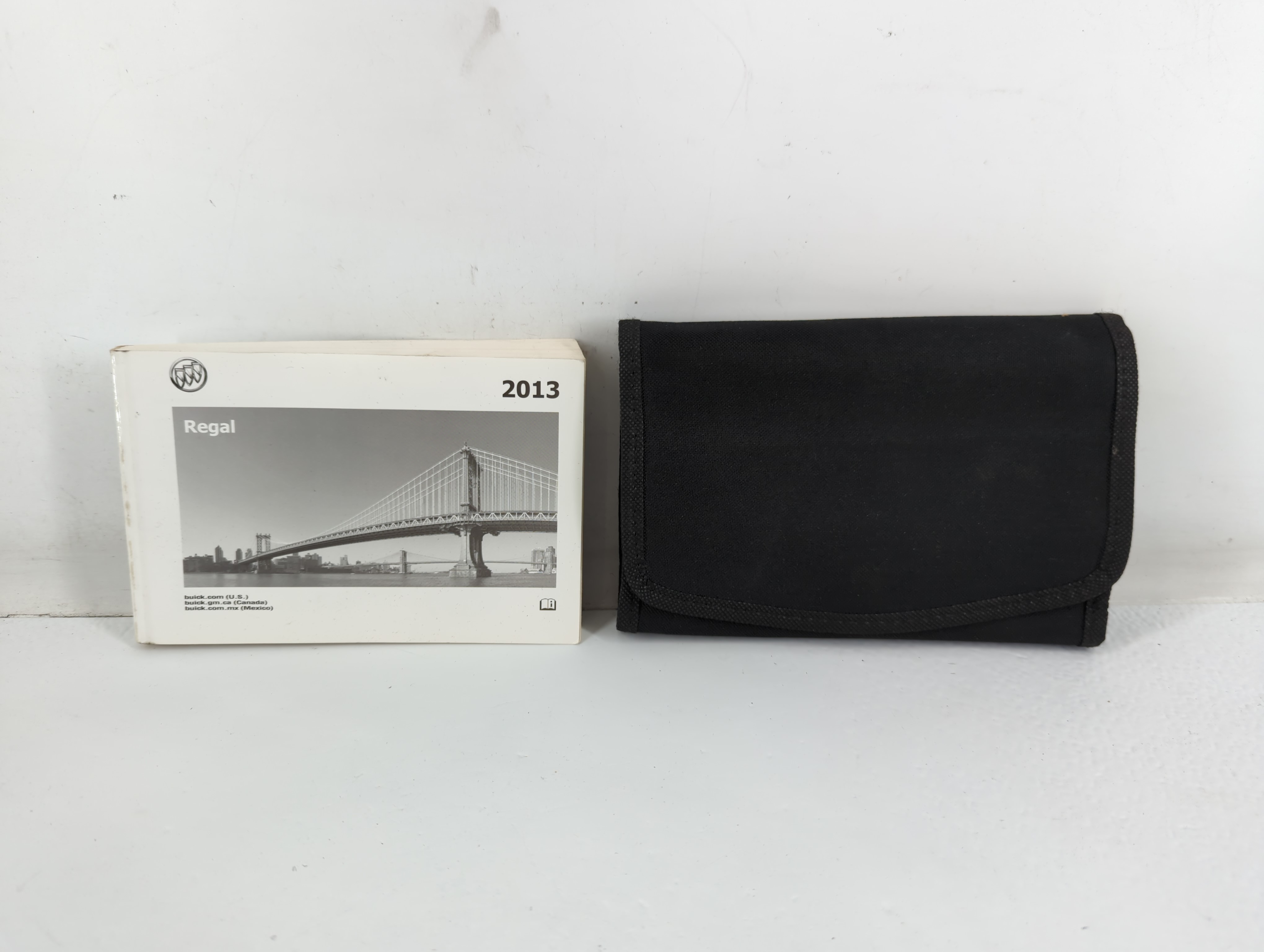Picture of 2013 Buick Regal Owners Manual Book Guide 716463