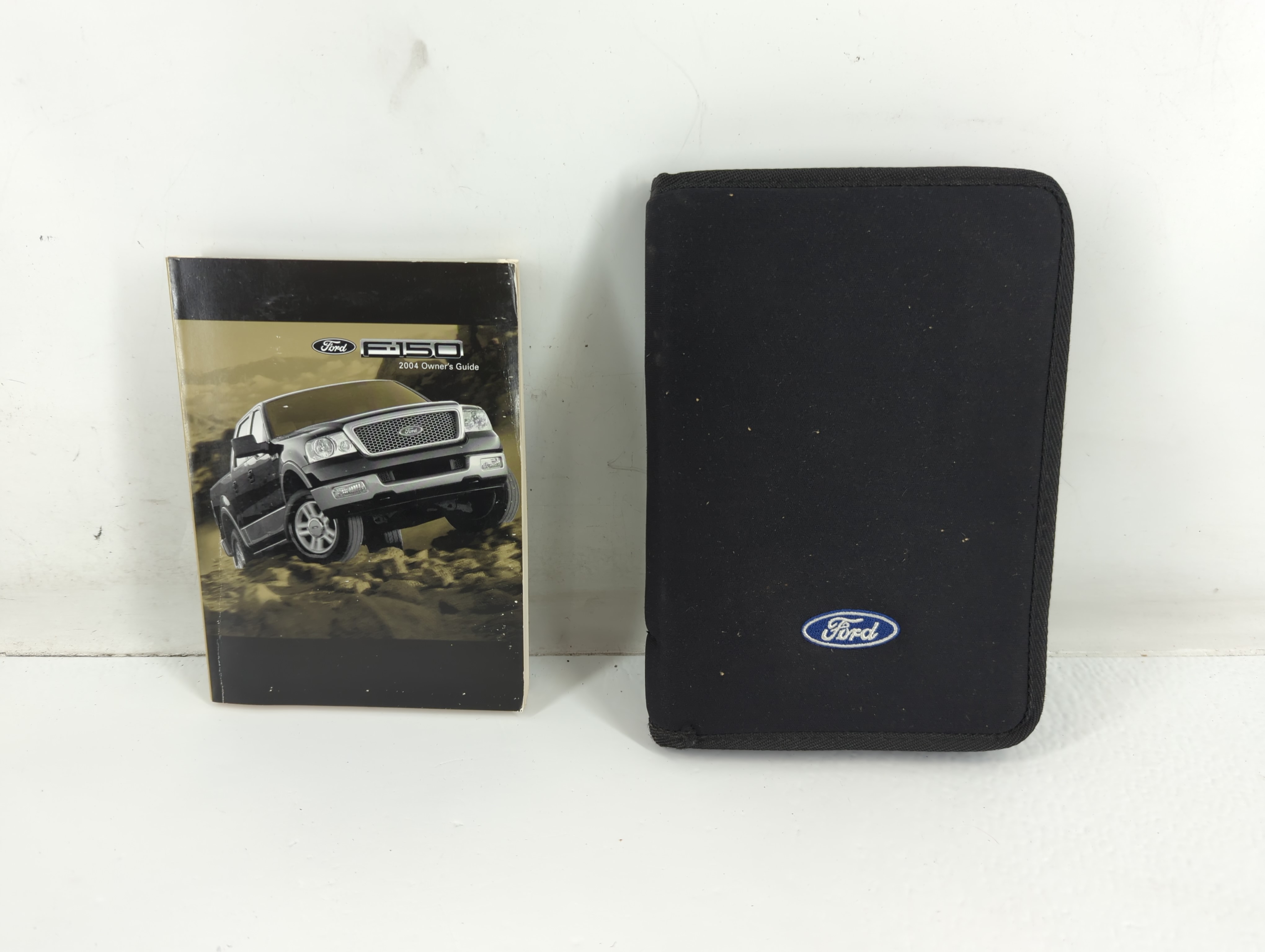 Picture of 2004 Ford F-150 Owners Manual Book Guide 716537