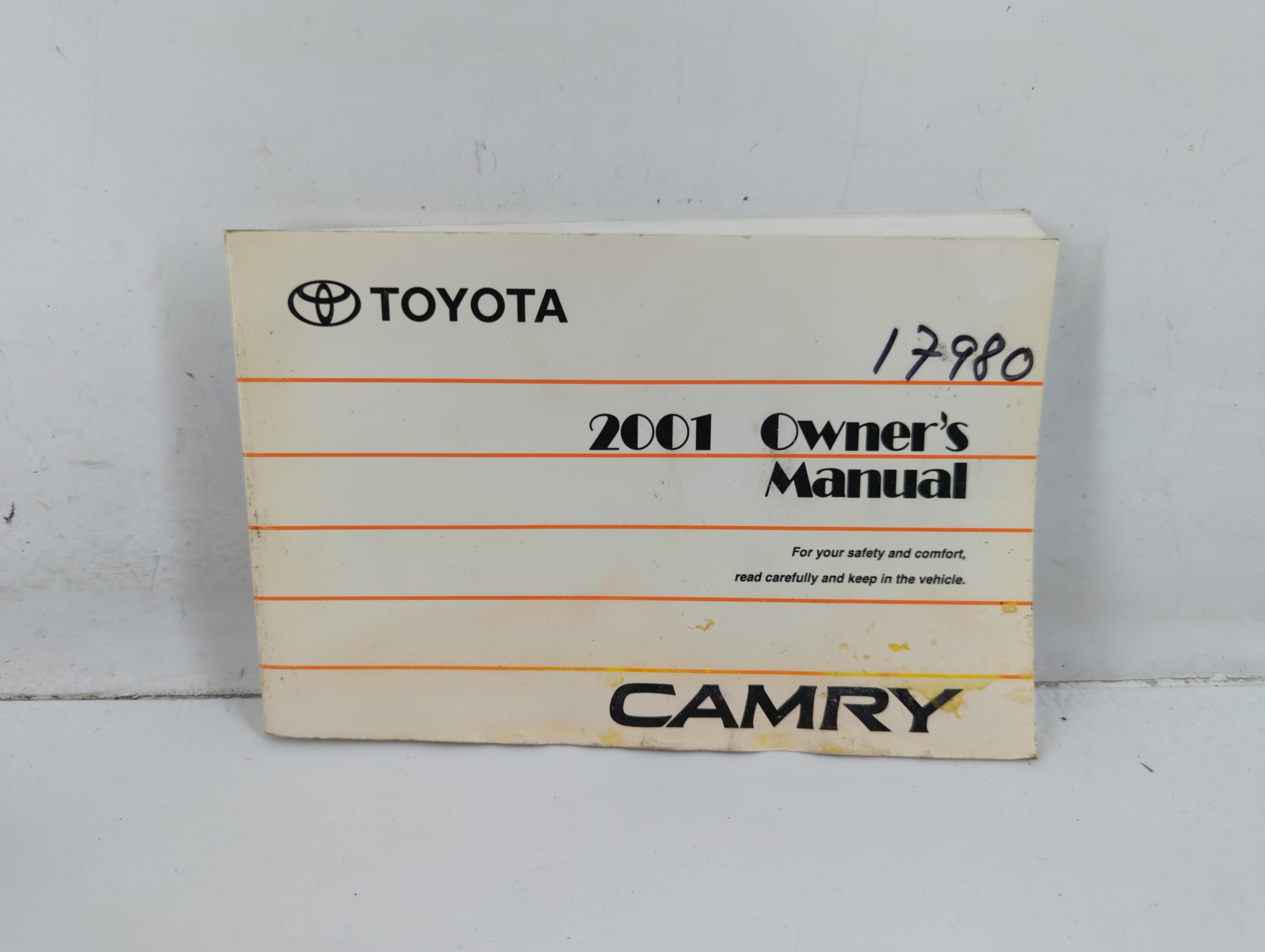 2001 Toyota Camry Owners Manual Book Guide 716574 - Oemusedautoparts1.com
