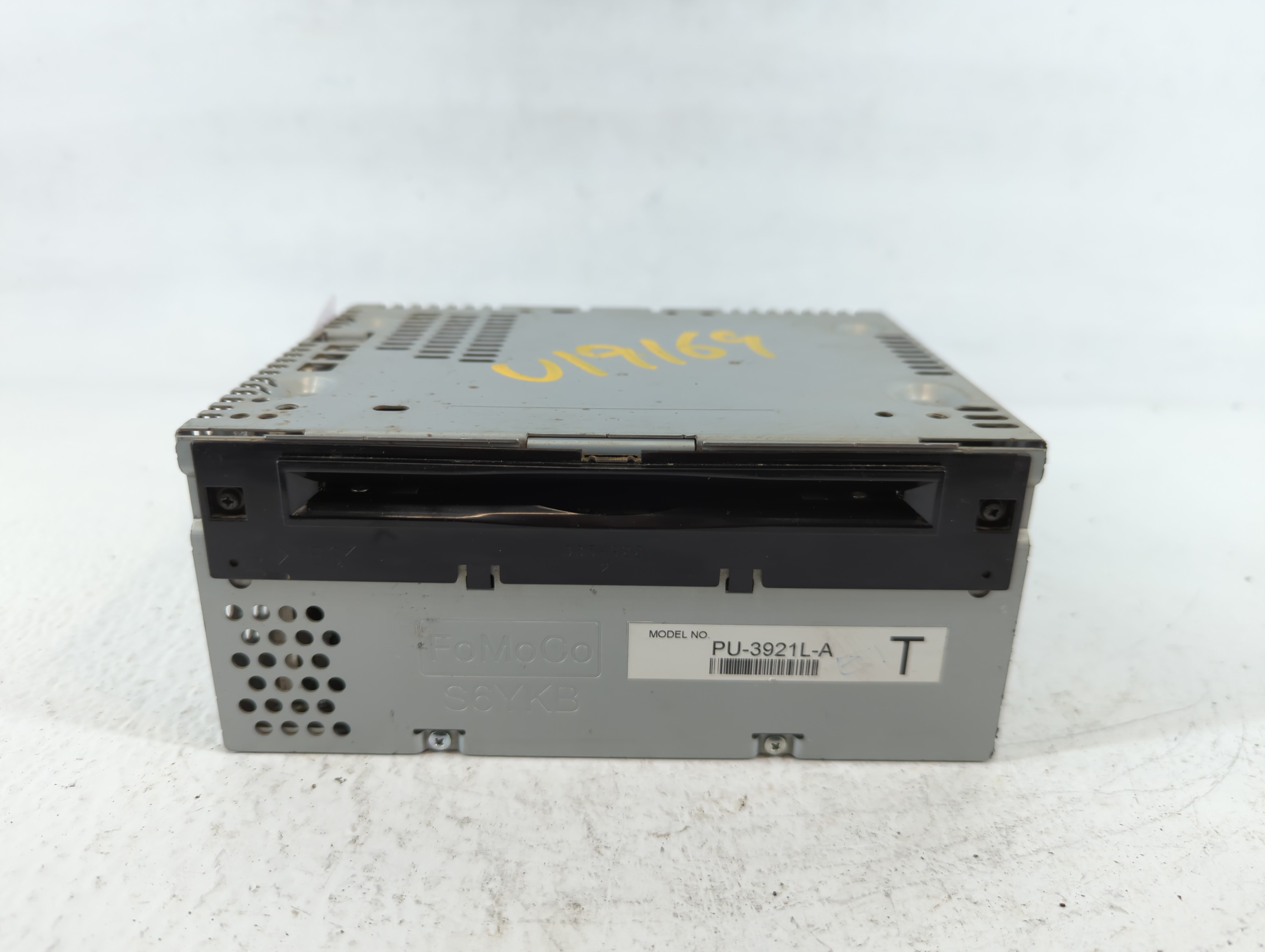 2016-2017 Ford Explorer Am Fm Cd Player Radio Receiver 716901 - Oemusedautoparts1.com