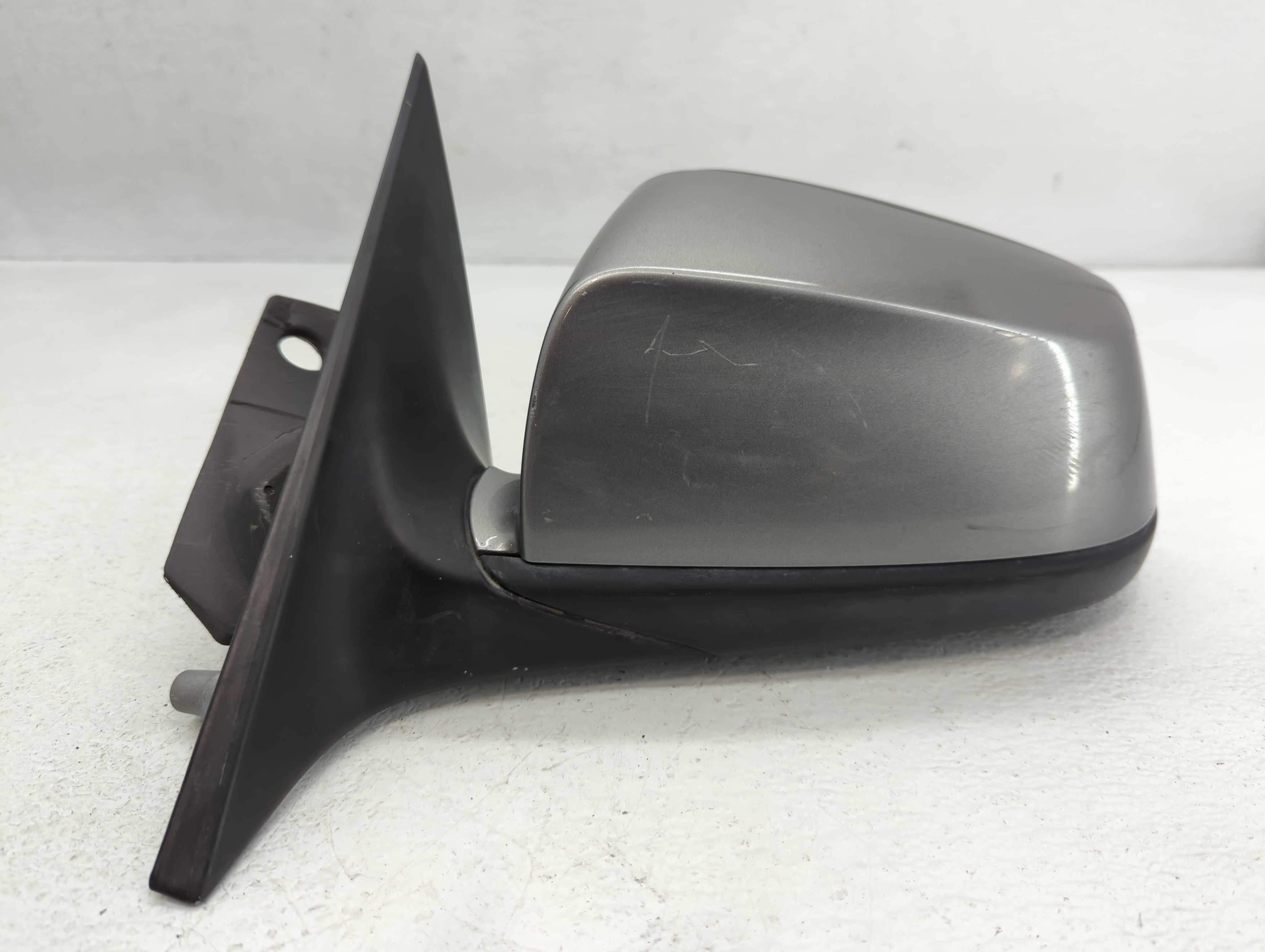 Picture of 2008-2010 Bmw 528i Driver Left Side View Manual Door Mirror Dark Gray 717892