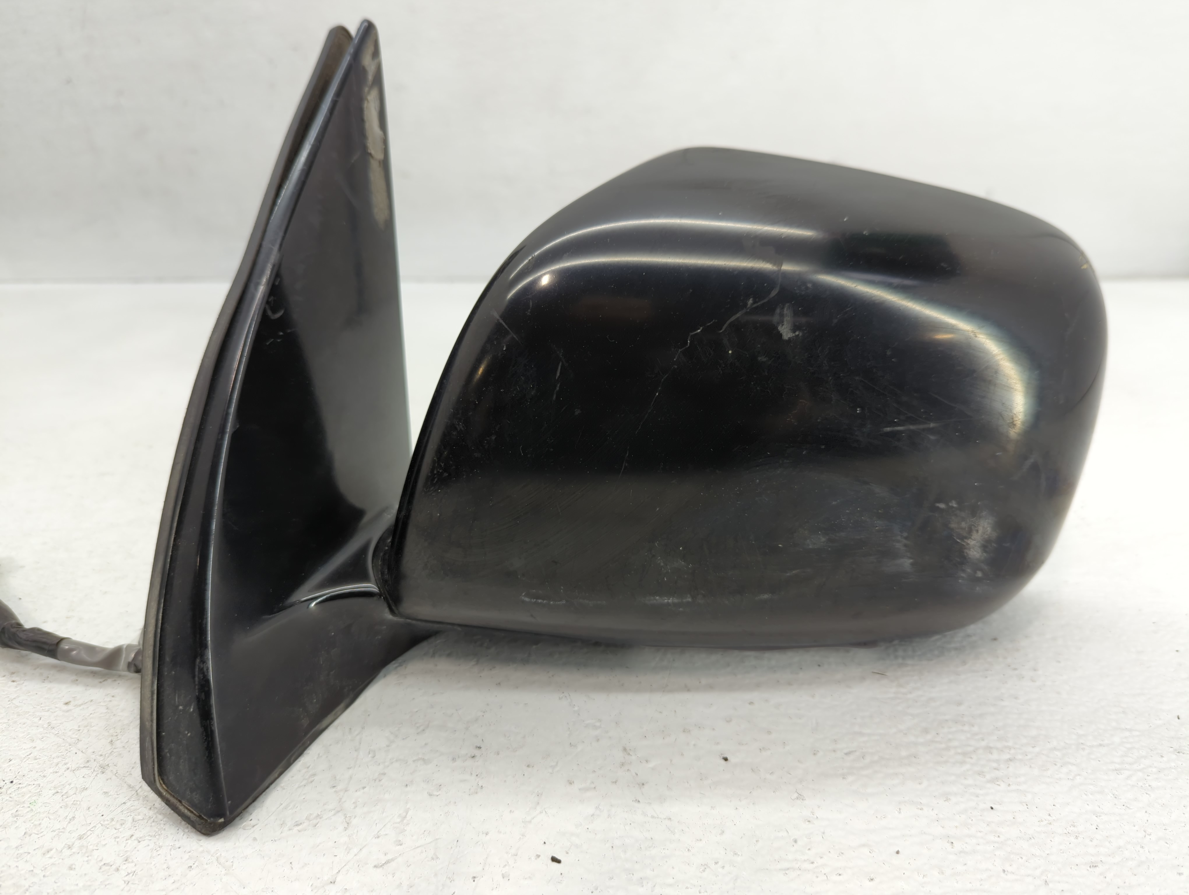 Picture of 2001-2007 Toyota Highlander Driver Left Side View Manual Door Mirror 717898