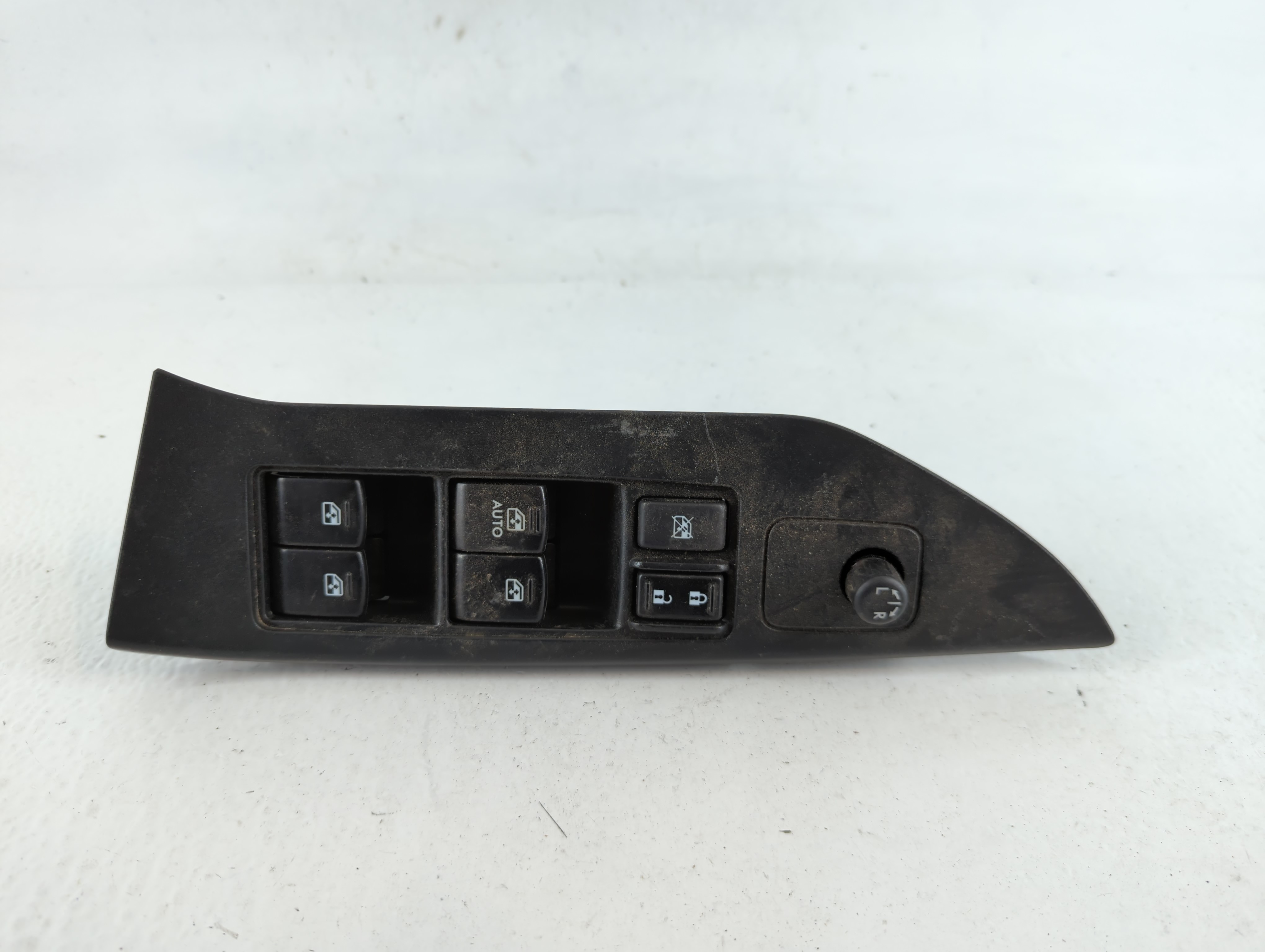 2014 Subaru Forester Driver Left Door Master Power Window Switch 719148 - Oemusedautoparts1.com