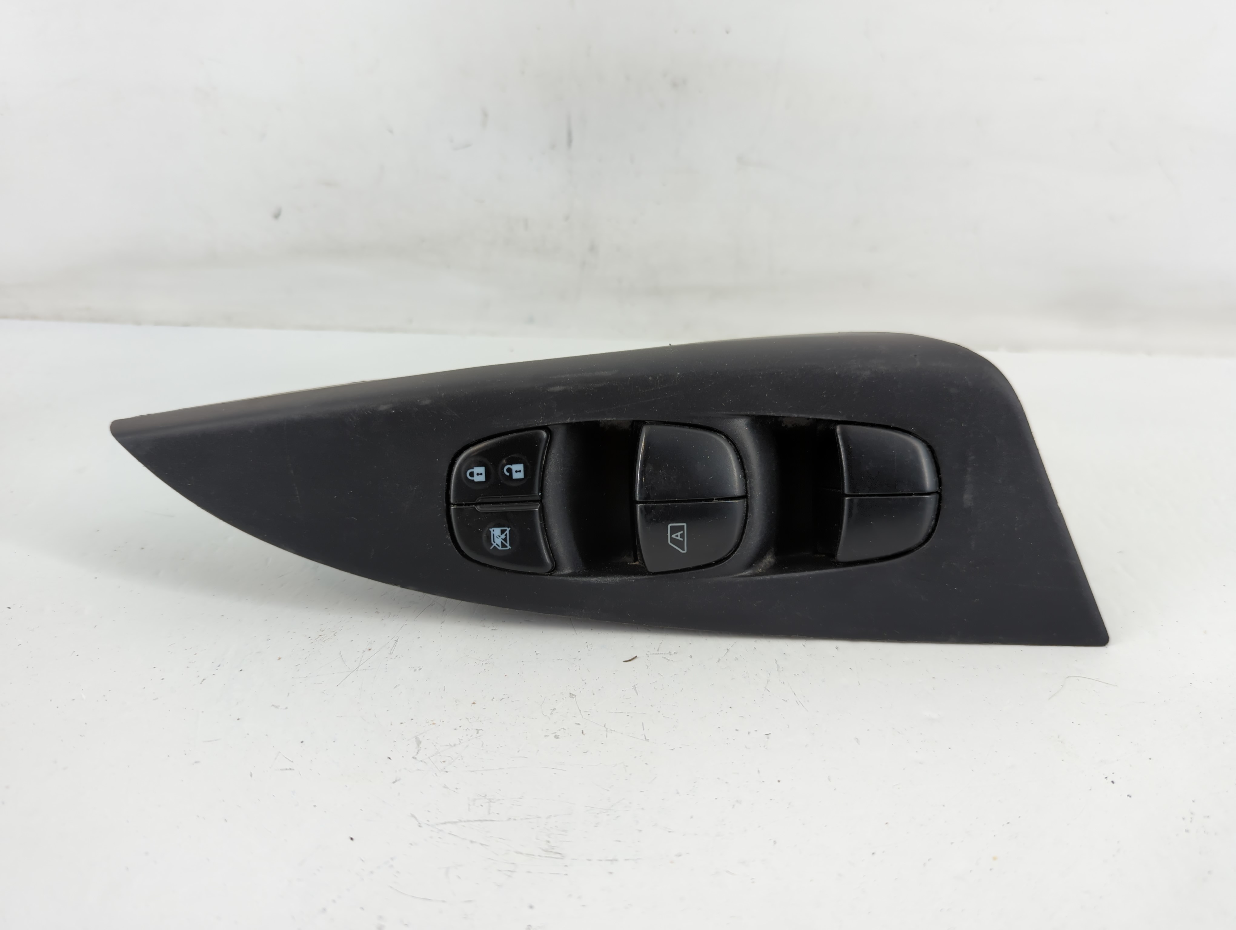 2013-2019 Nissan Sentra Driver Left Door Master Power Window Switch 719215 - Oemusedautoparts1.com