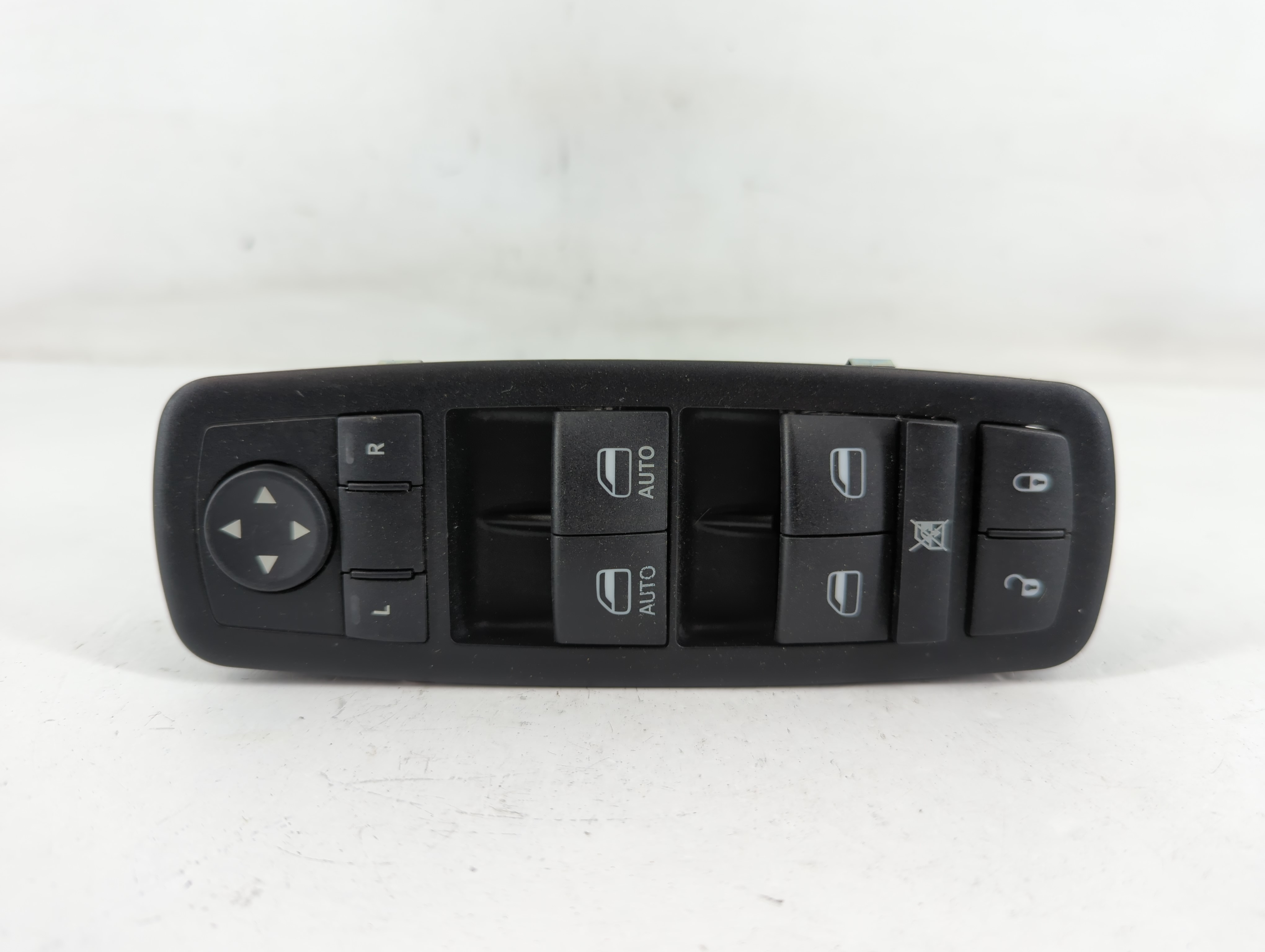 2014 Jeep Cherokee Driver Left Door Master Power Window Switch 68141894aa 719270 - Oemusedautoparts1.com