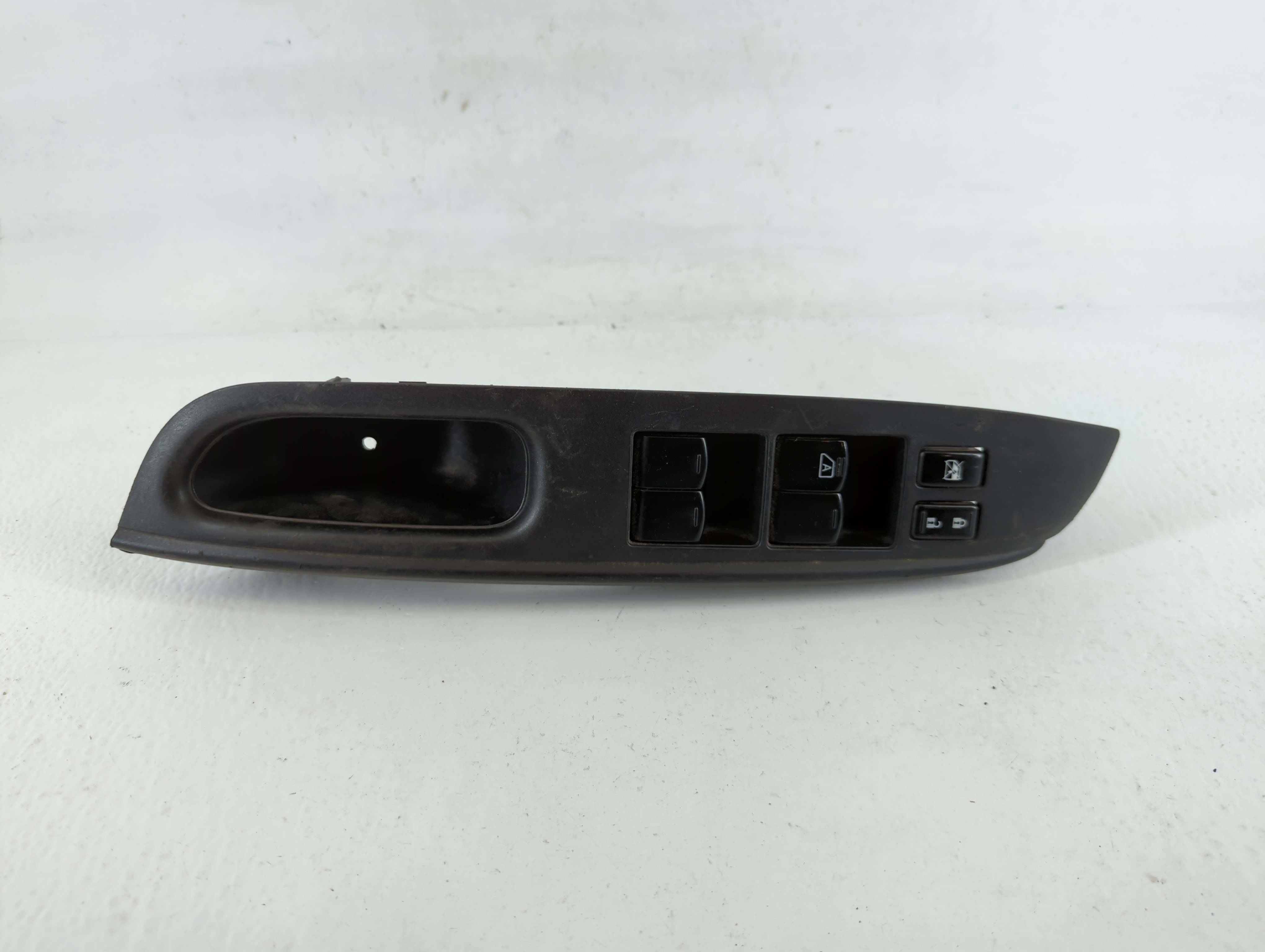 2012-2019 Nissan Versa Driver Left Door Master Power Window Switch 719362 - Oemusedautoparts1.com