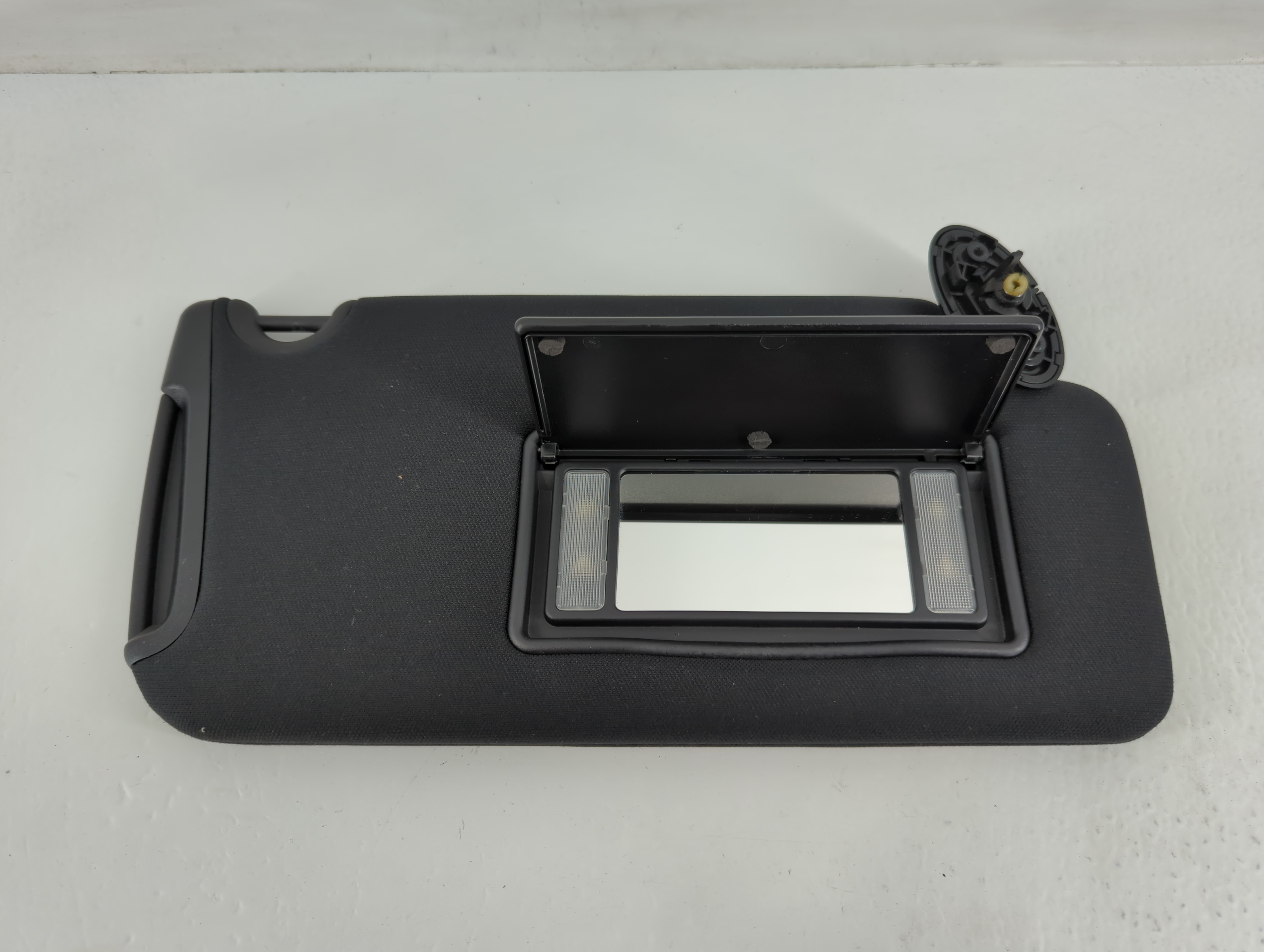 Picture of 2011-2014 Dodge Charger Passenger Sun Visor Mirror Right Sunvisor Black 719859