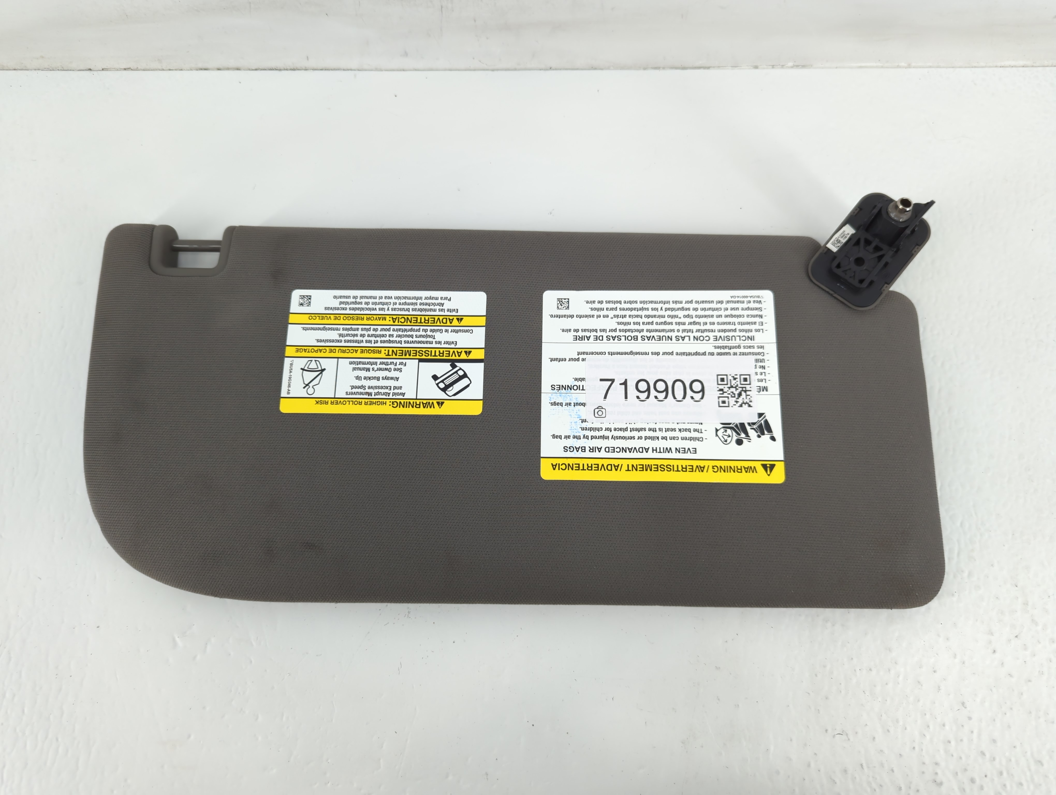 Ford F-150 Passenger Sun Visor Mirror Right Sunvisor Dark Grey 719909 - Oemusedautoparts1.com