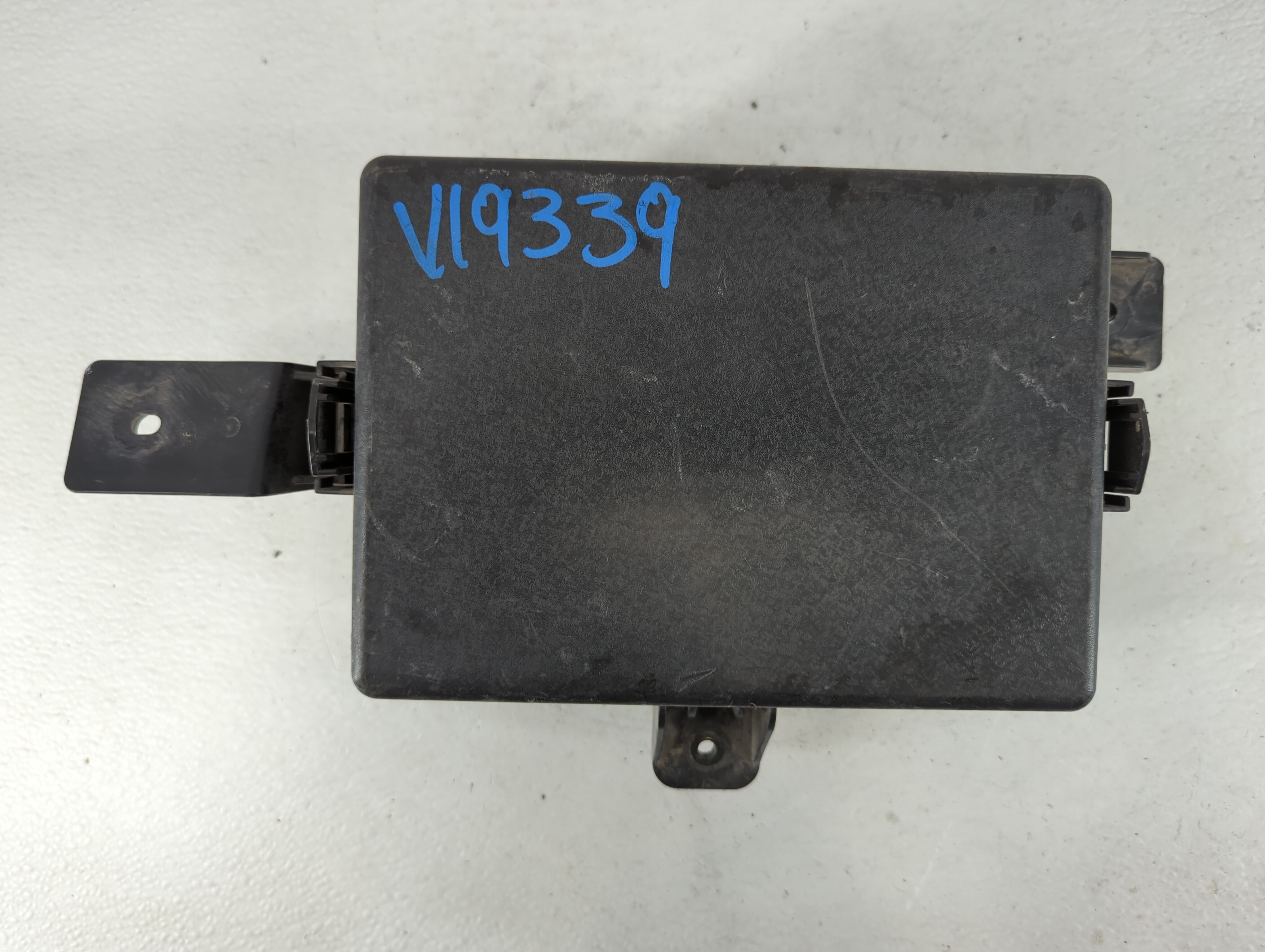 Picture of 2013-2014 Hyundai Genesis Fusebox Fuse Box Relay Module 91264-2m801 719988