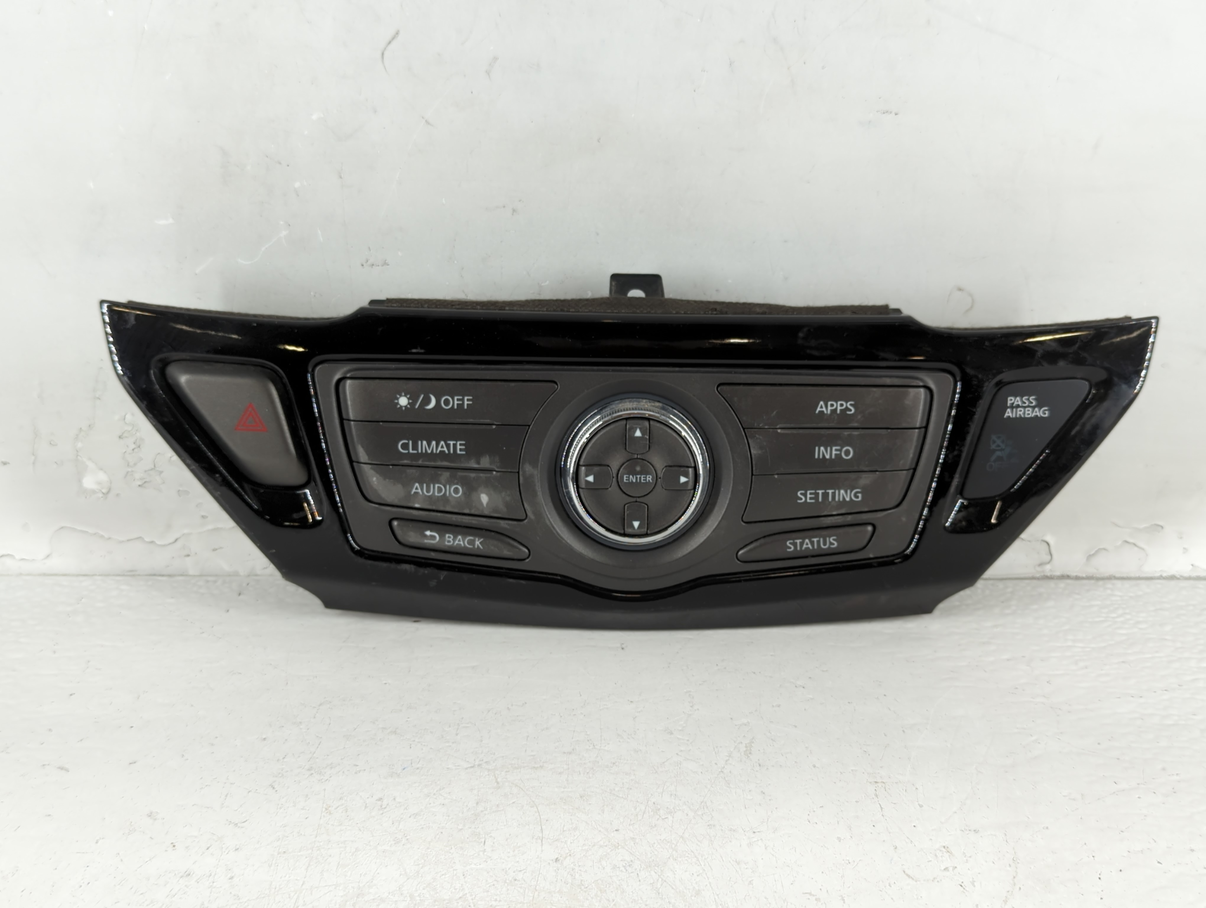 Nissan Pathfinder Am Fm Cd Player Radio Receiver 720132 - Oemusedautoparts1.com