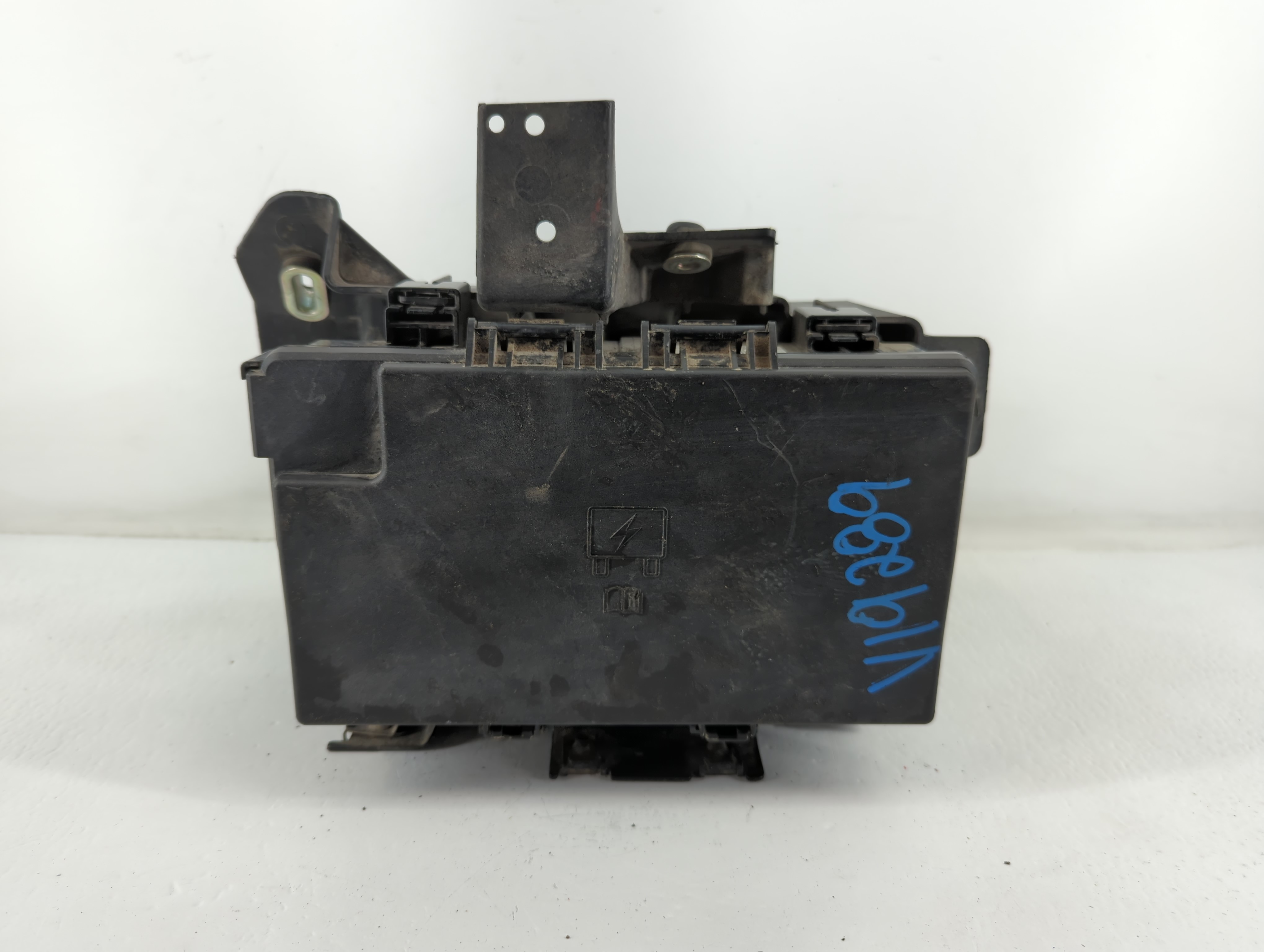 2014 Dodge Durango Fusebox Fuse Box Relay Module P68137440ab B 720165 - Oemusedautoparts1.com