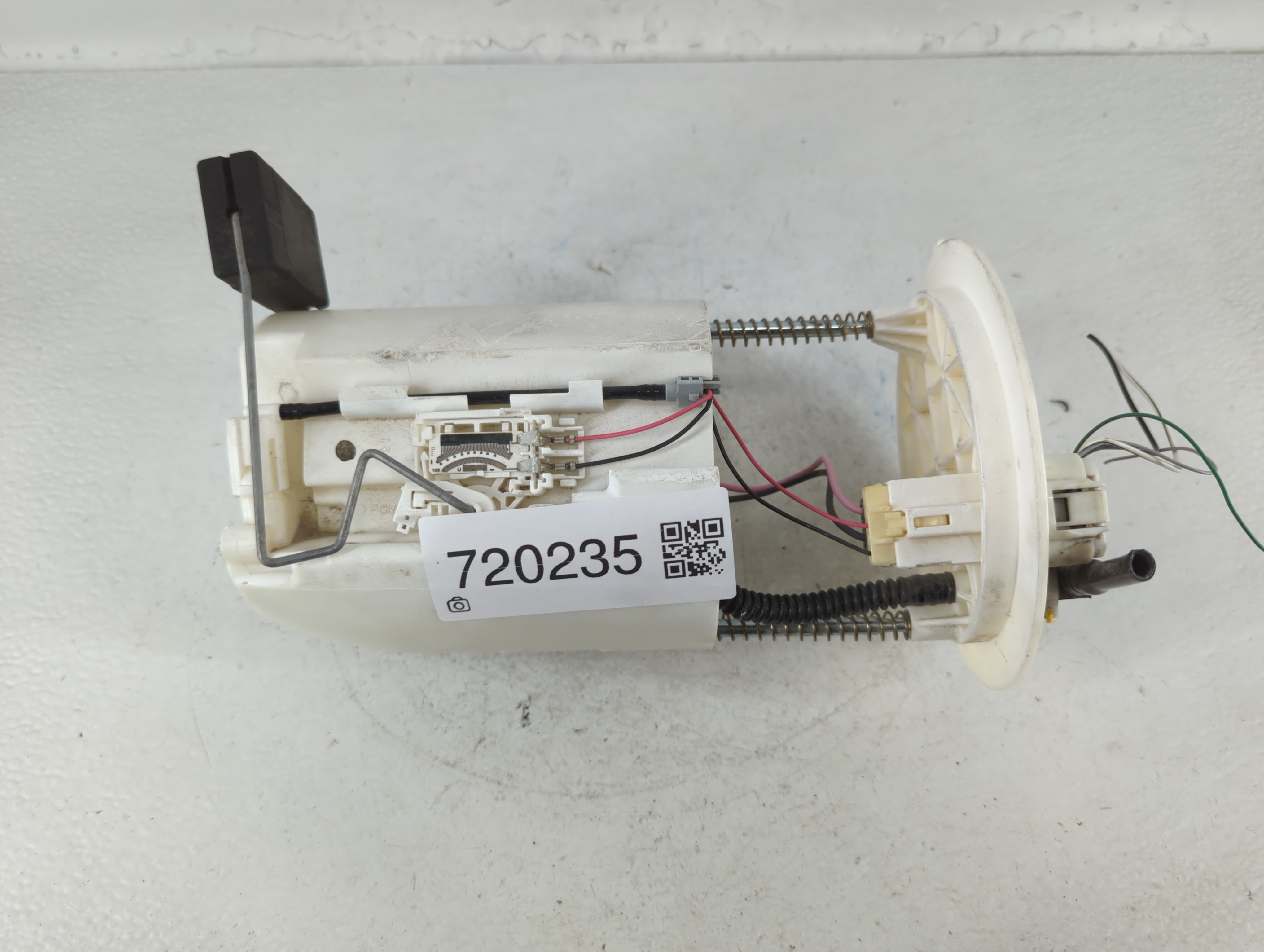 2015-2016 Toyota Sienna Electrical Gas Fuel Pump Assembly 720235 - Oemusedautoparts1.com