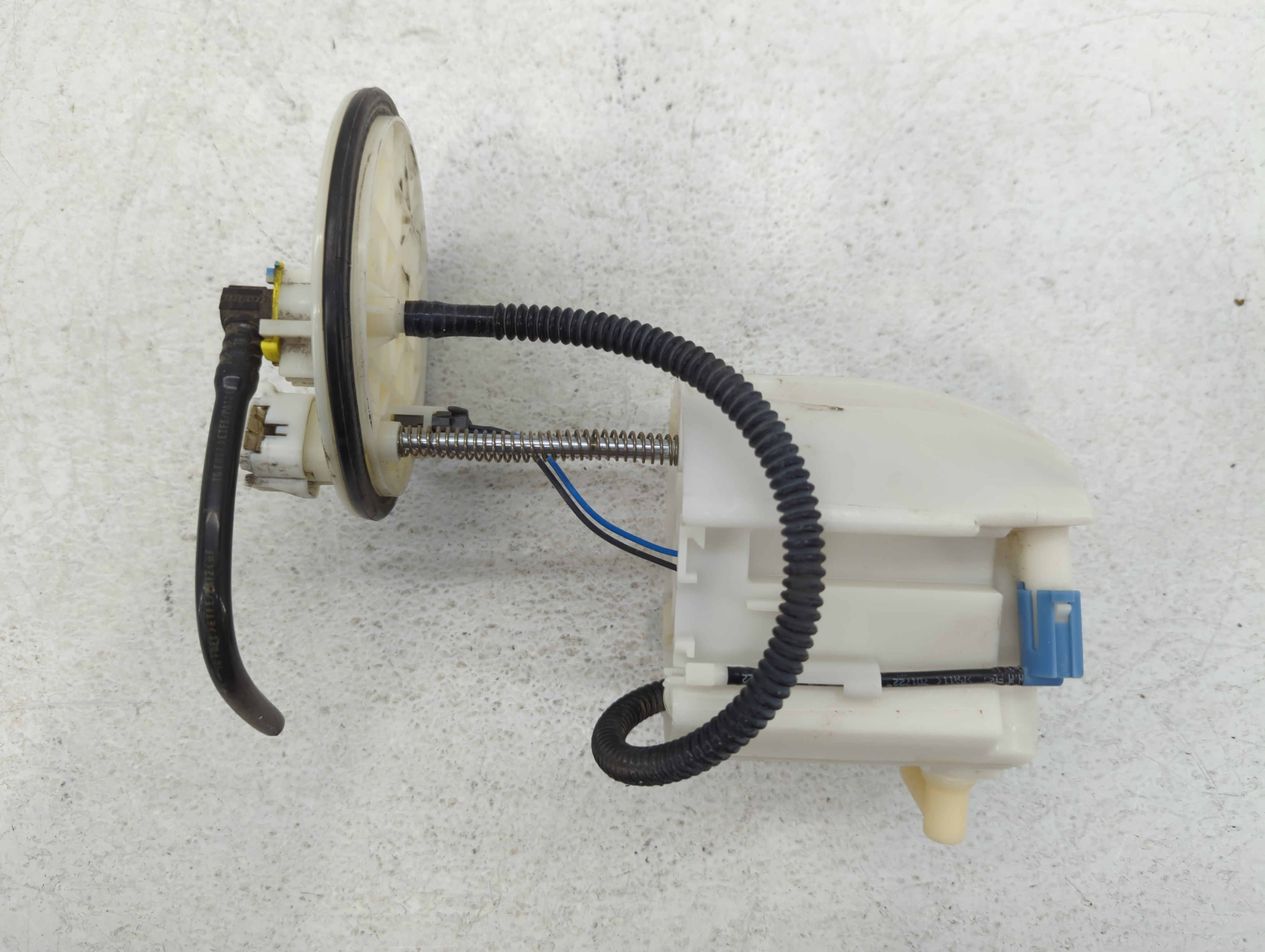 Picture of 2006-2008 Toyota Rav4 Electrical Gas Fuel Pump Assembly 720363