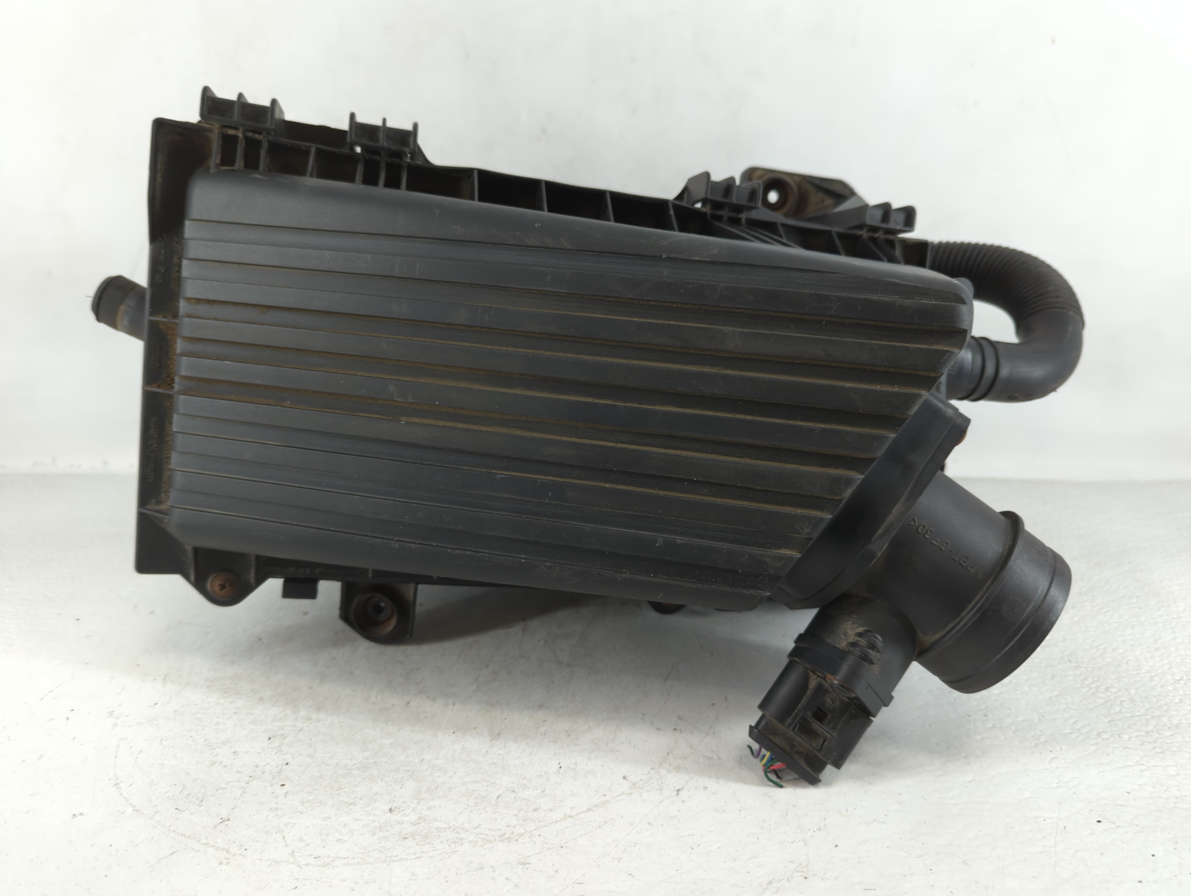 2012-2018 Jeep Wrangler Air Cleaner Intake-duct Hose Tube 721107 - Oemusedautoparts1.com