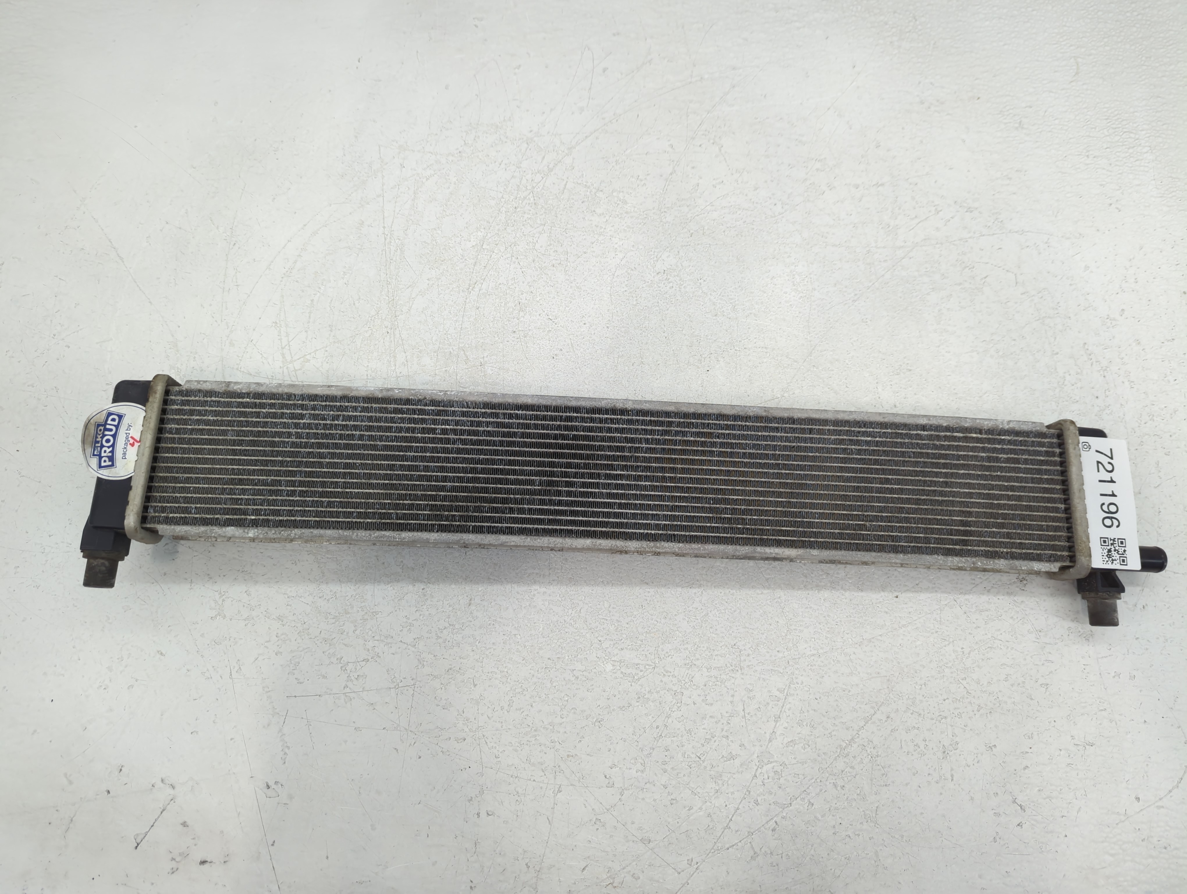 Picture of 2010-2015 Toyota Prius Engine Cooling Radiator Condensor 721196