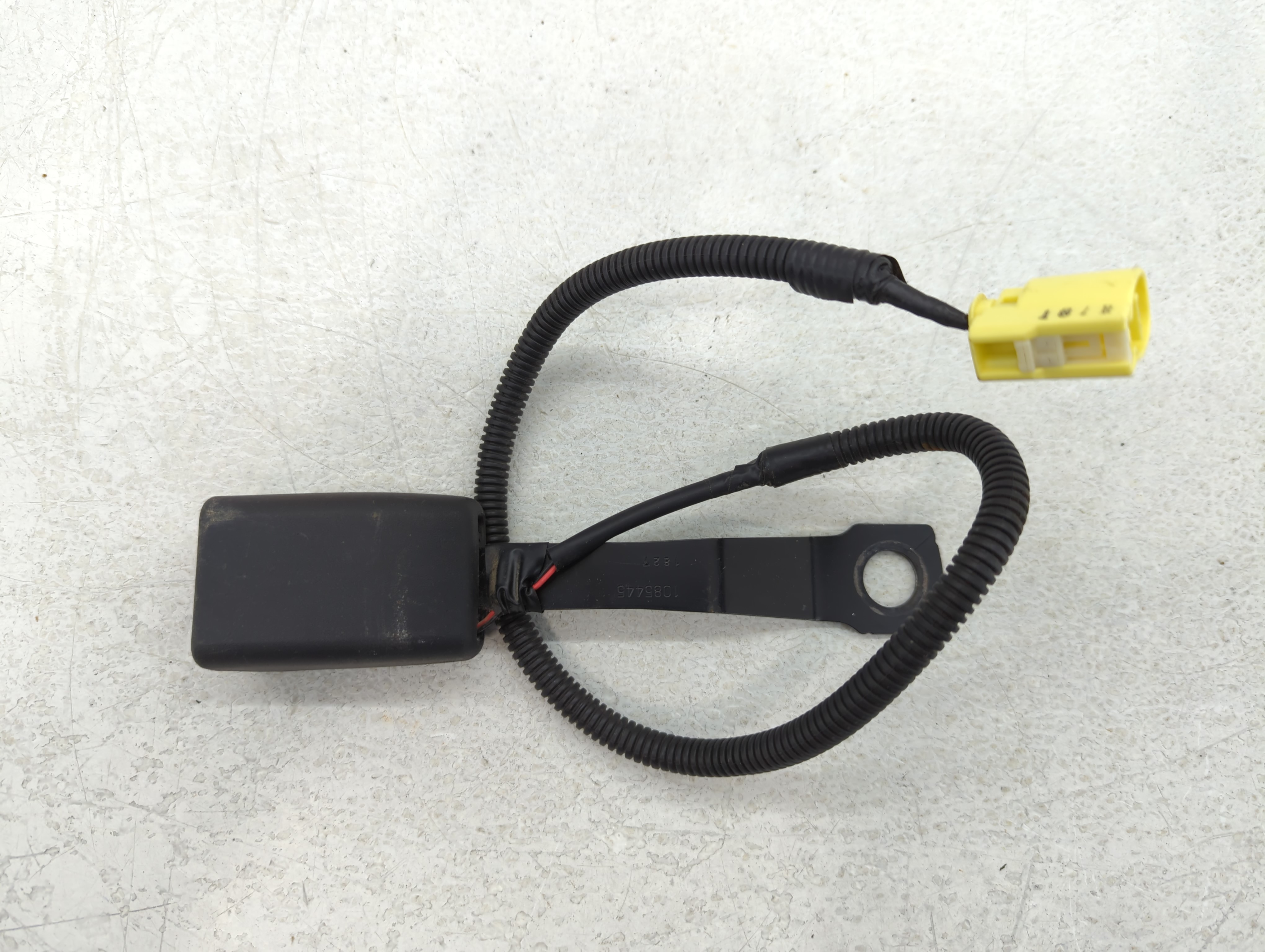 2012-2016 Subaru Impreza Passenger Right Seat Belt Front Retractor 721656 - Oemusedautoparts1.com